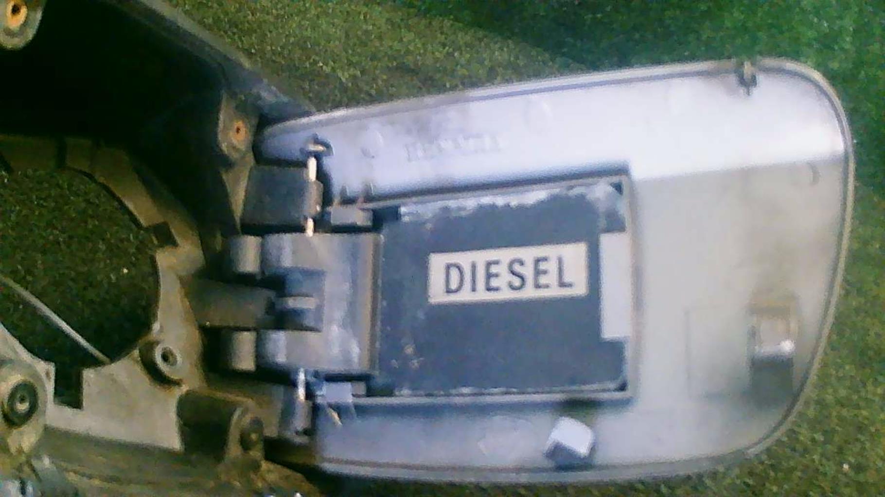 Trappe d'essence RENAULT LAGUNA 2 PHASE 2 Diesel - 1