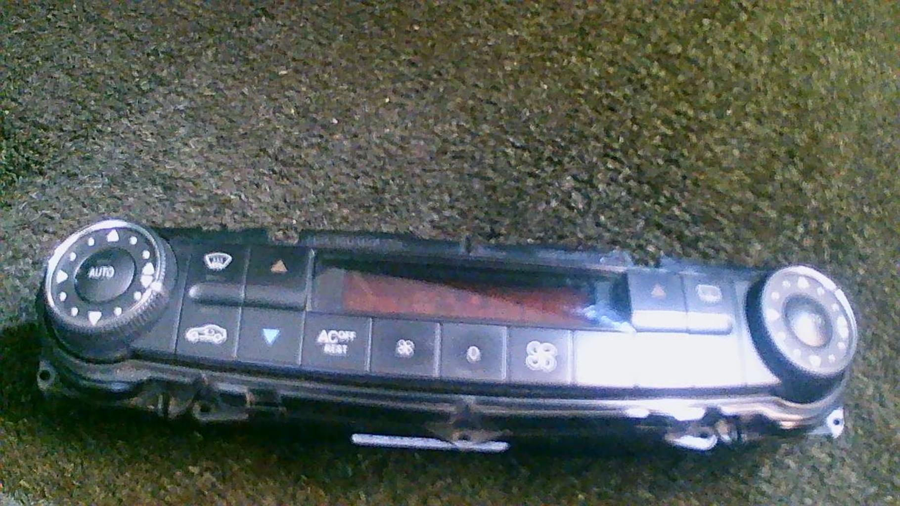 Commande chauffage MERCEDES CLASSE E 211 PHASE 1 Diesel - 1