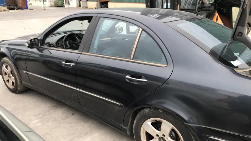 Image MERCEDES CLASSE E 211