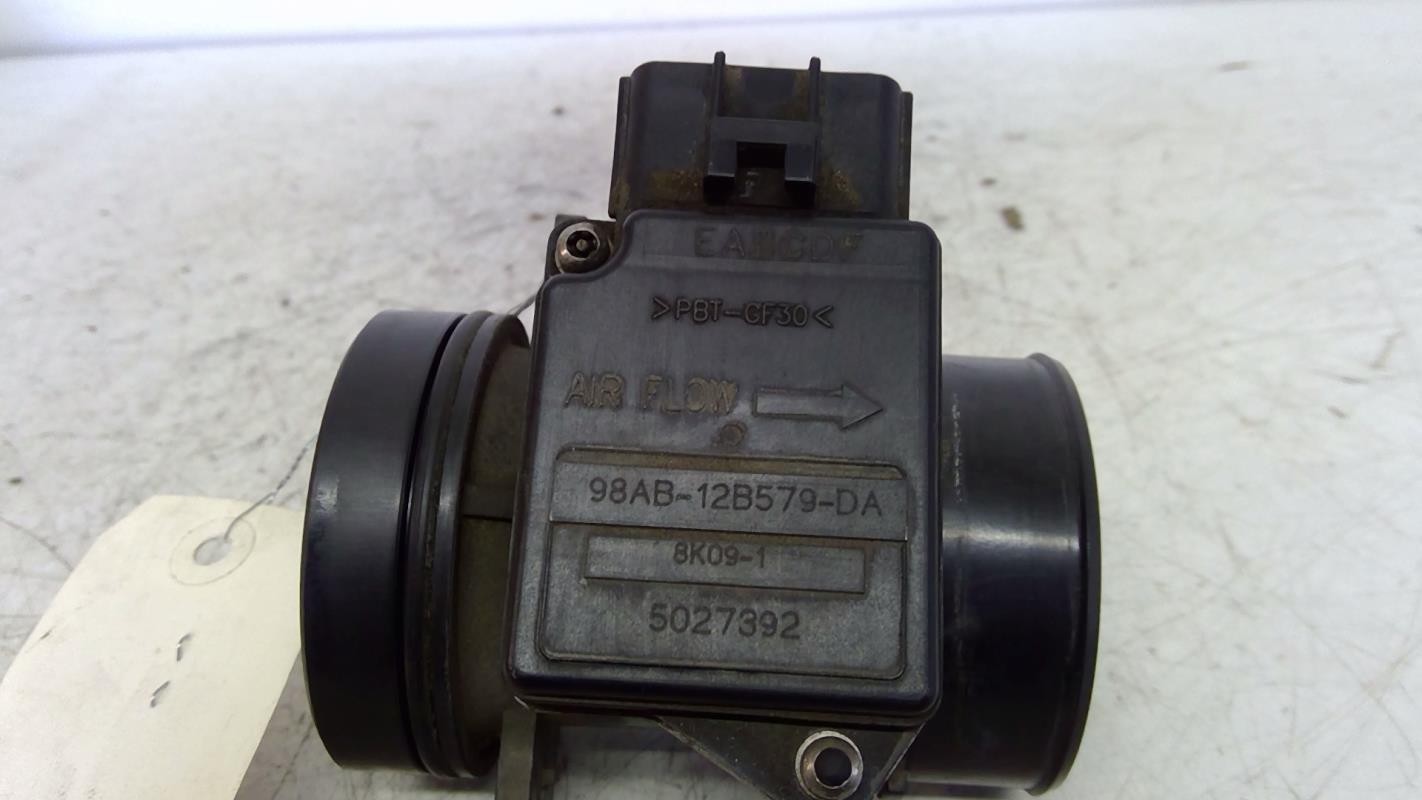 Debitmetre FORD FOCUS 1 Essence - 1