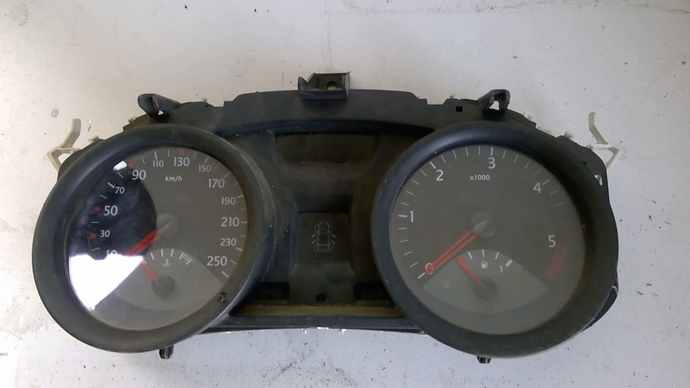 Compteur RENAULT MEGANE 2 PHASE 1  - 1