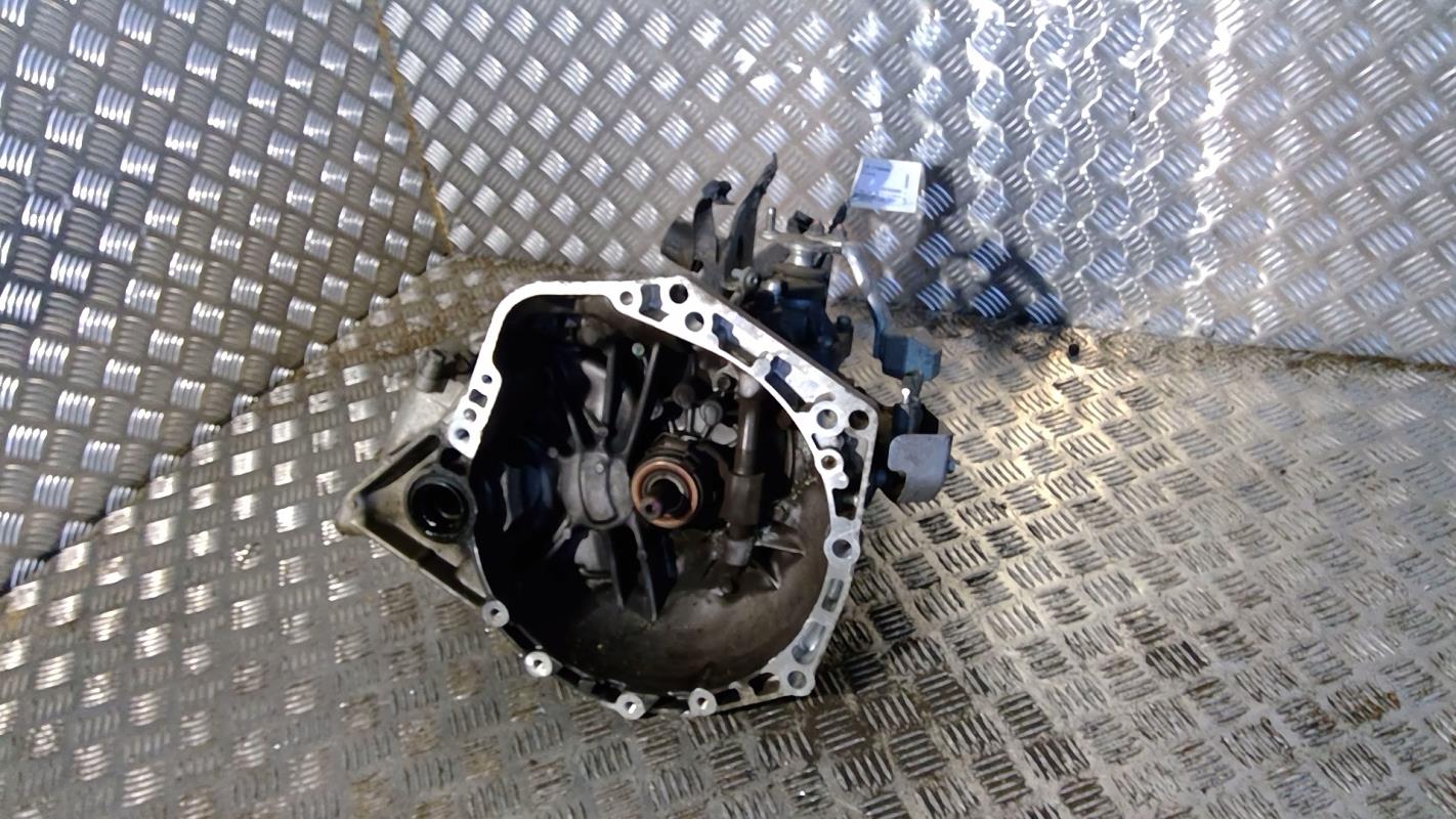 Boite de vitesses TOYOTA YARIS 2 PHASE 1 Essence - 1