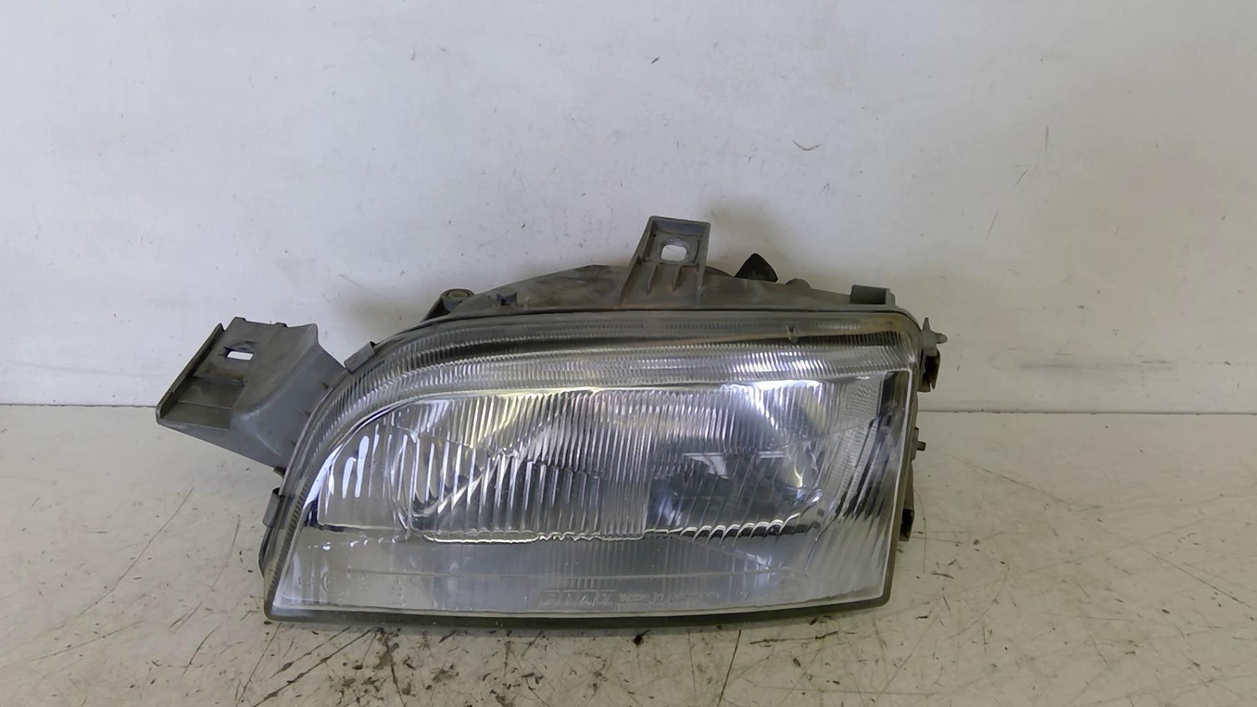 Gruppo ottico anteriore principale sinistro (luci)(faro) FIAT PUNTO 1 PHASE 1 CABRIOLET Gasolina - 1