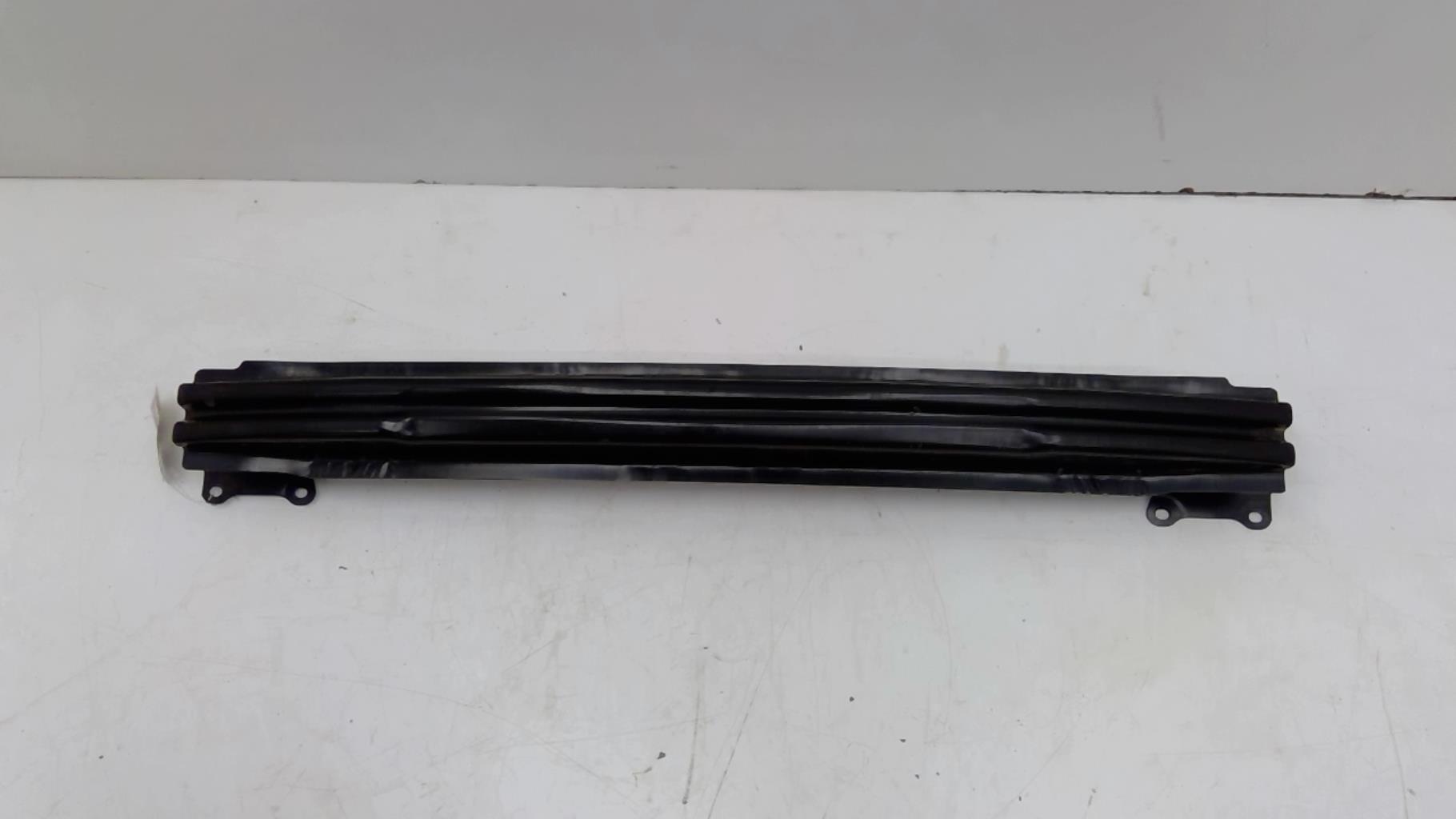 Traversa rinforzo paraurti posteriore VOLKSWAGEN GOLF 6 Diésel - 1