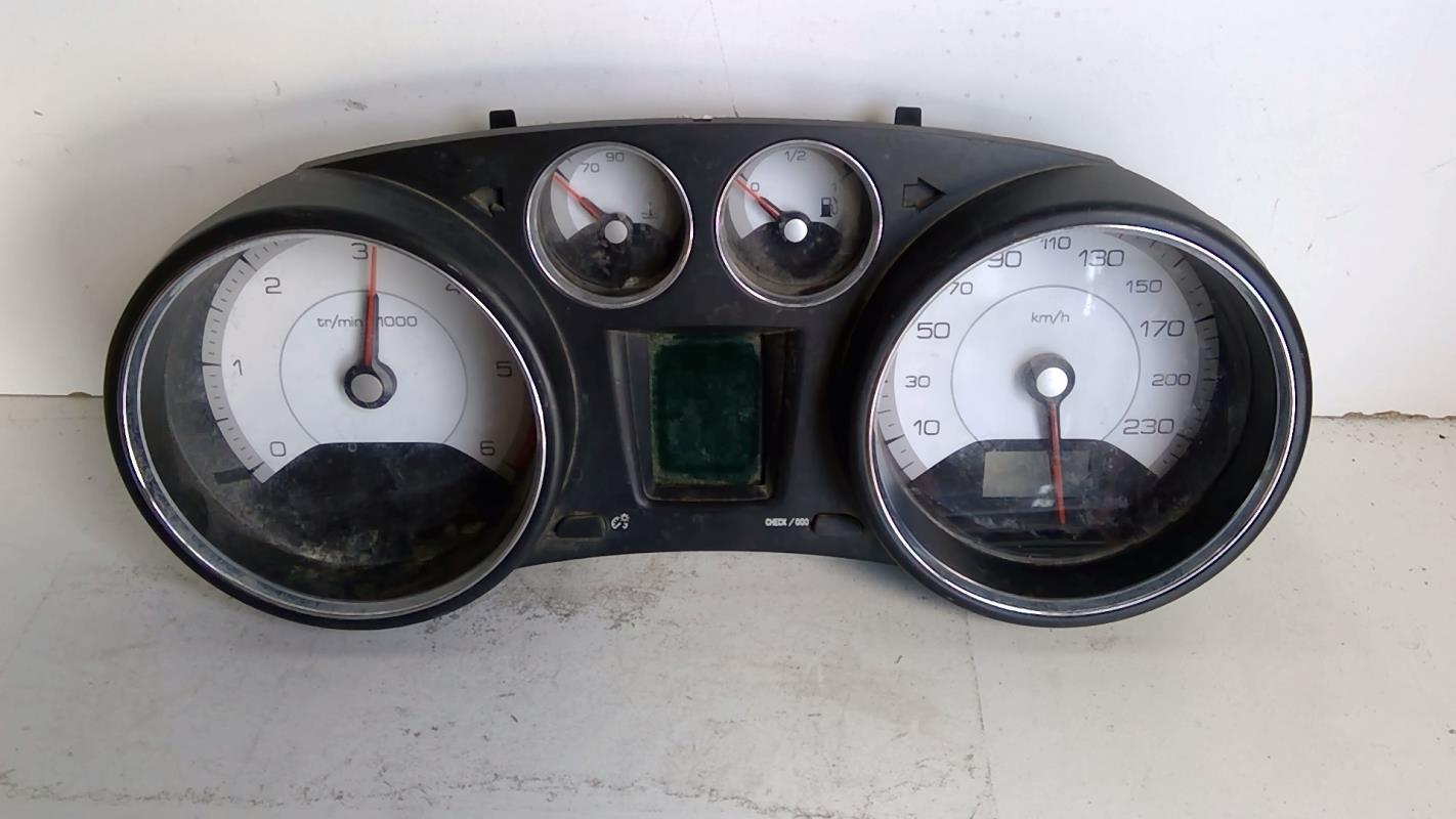 Compteur PEUGEOT 308 1 PHASE 1 Diesel - 1