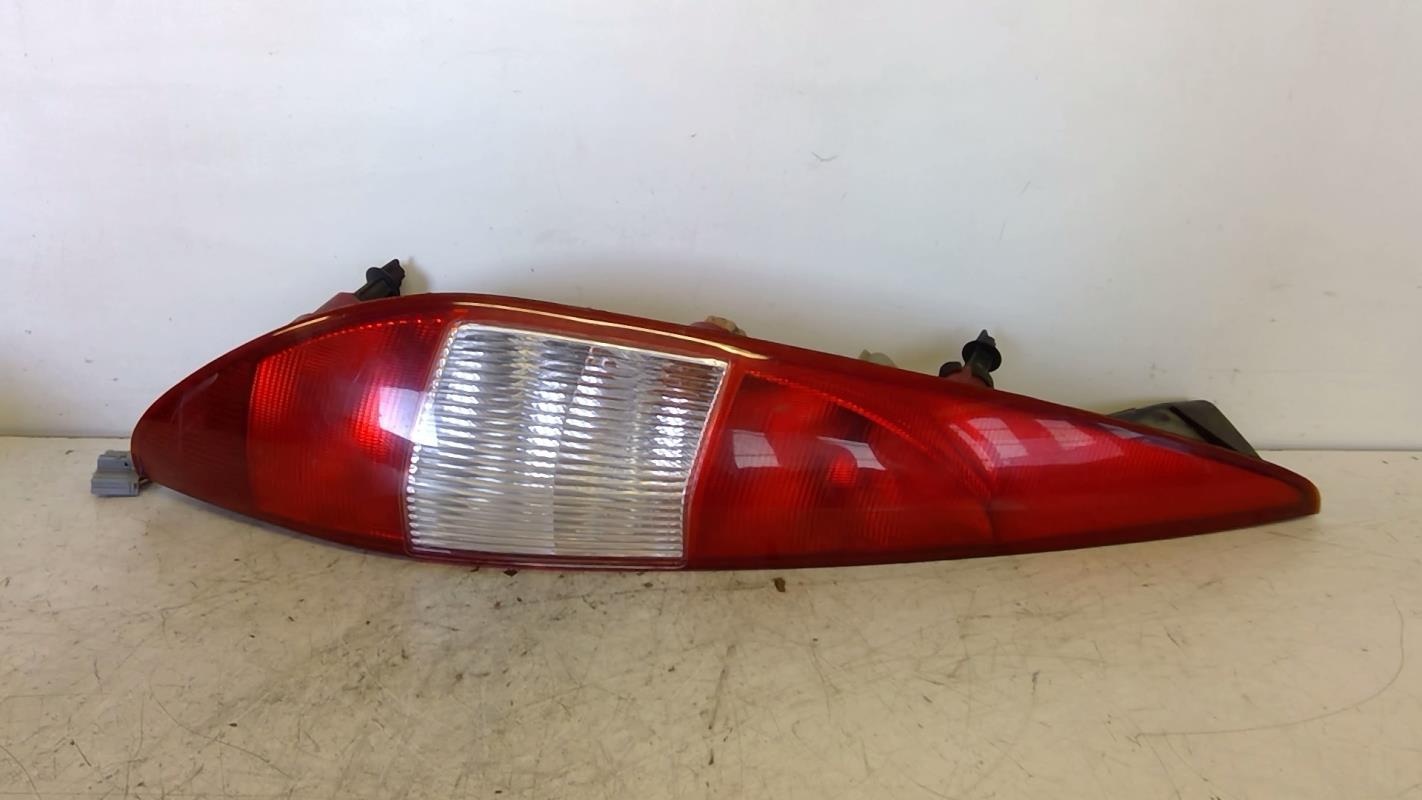 Fanale posteriore principale sinistro (luci) FORD MONDEO 2 BREAK Diésel - 1