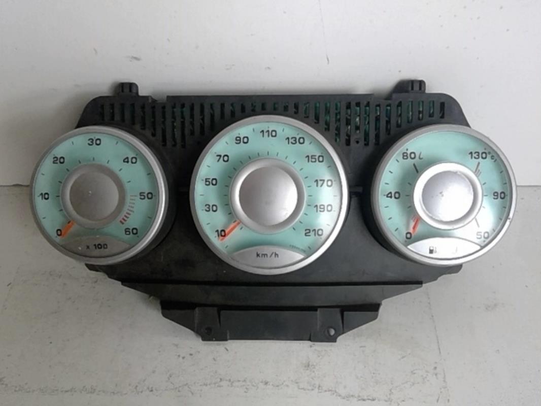Compteur CITROEN C8  - 1