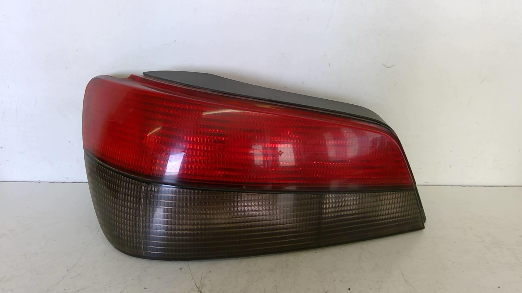 Fanale posteriore principale sinistro (luci) PEUGEOT 306 PHASE 2 Diésel - 1