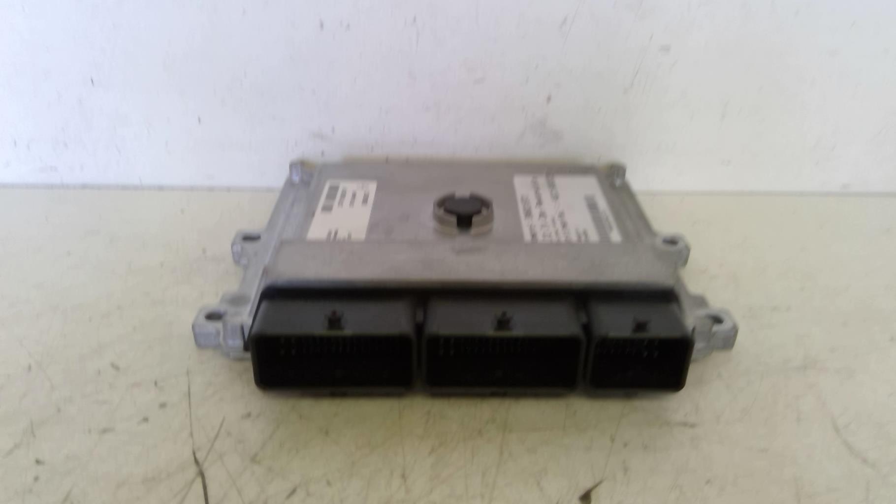 Centralina motore RENAULT CLIO 4 PHASE 2 Gasolina - 1
