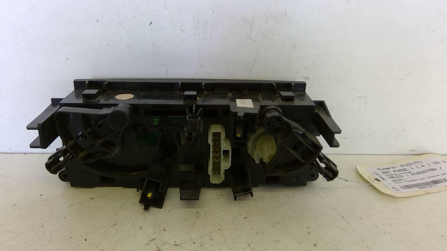 Commande chauffage PEUGEOT 207 PHASE 1 Essence - 1
