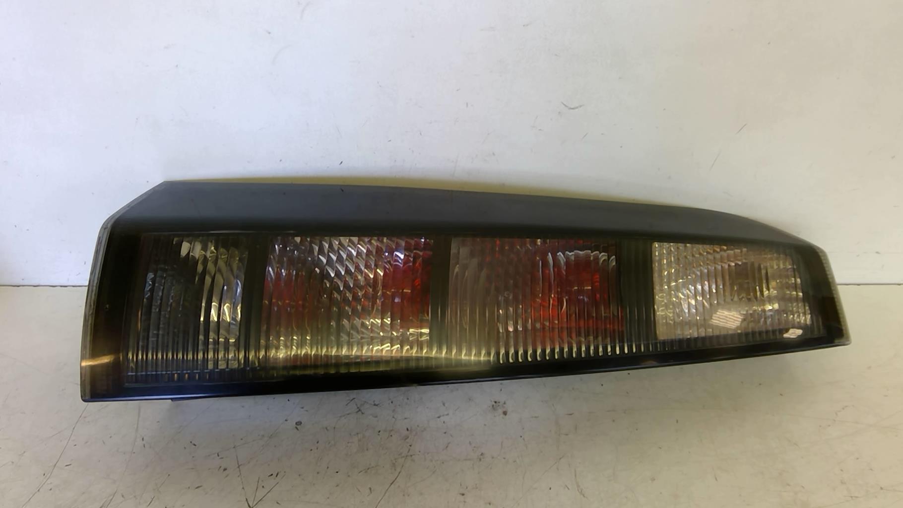 Fanale posteriore principale sinistro (luci) OPEL MERIVA A PHASE 2 Gasolina - 1