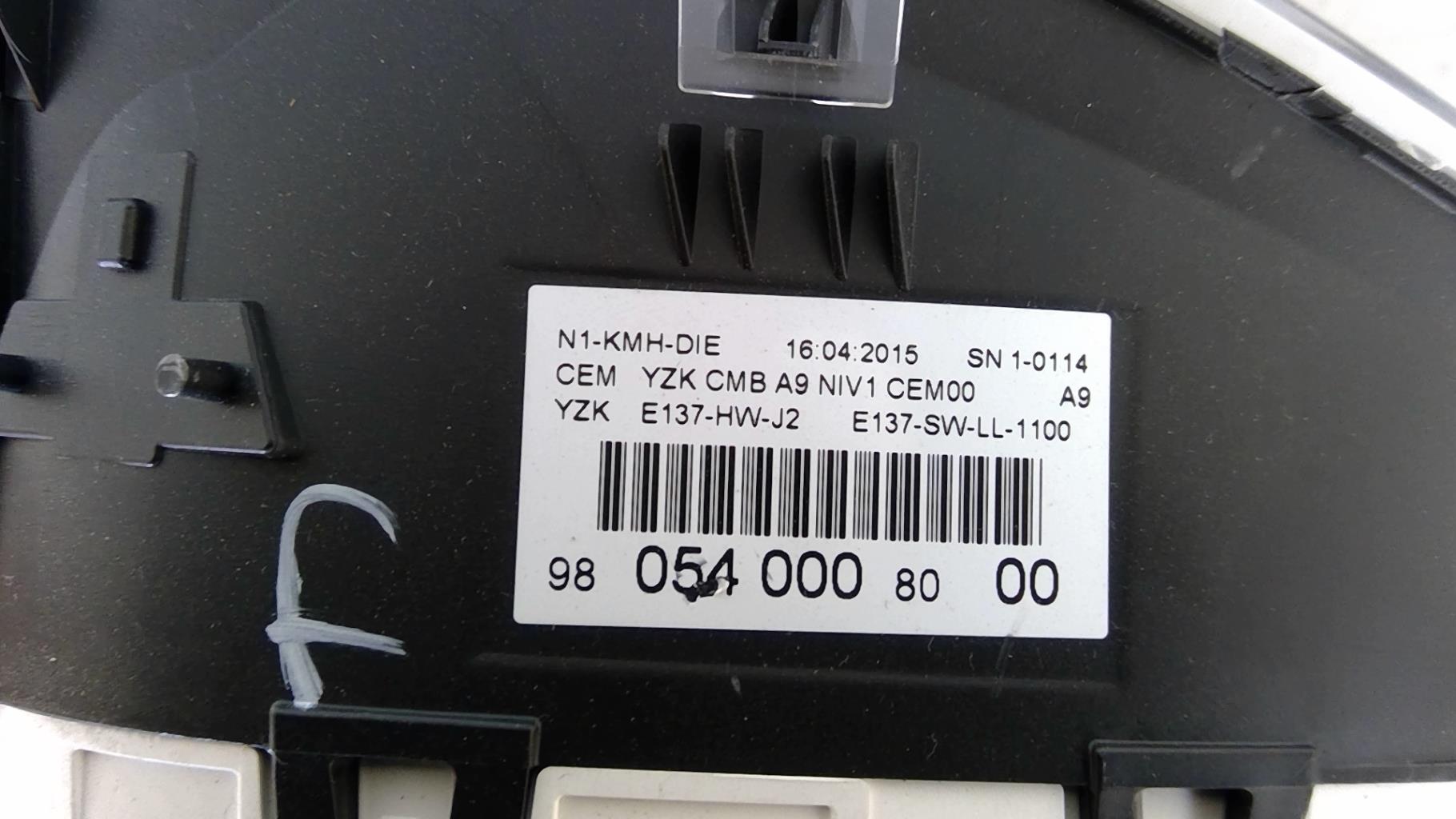 Tachimetro PEUGEOT 208 1 PHASE 1 Diésel - 1