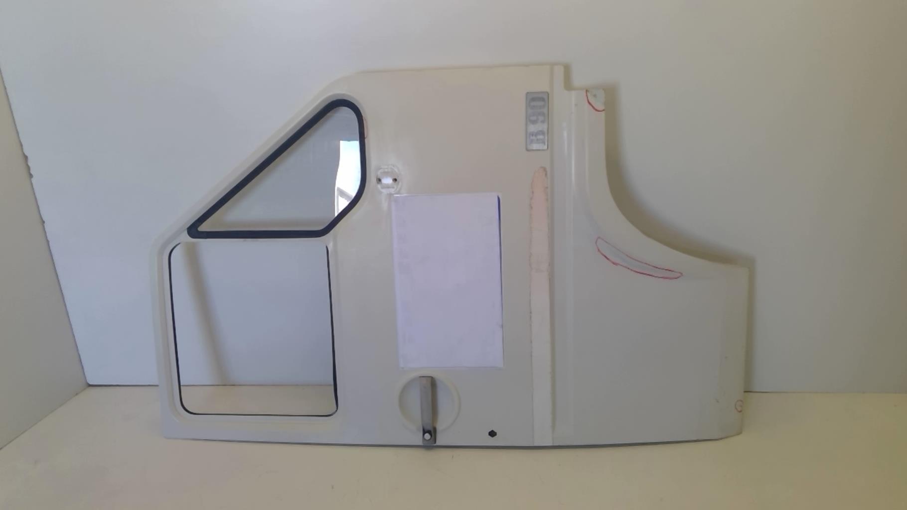 Porte avant droit RENAULT B90  - 1