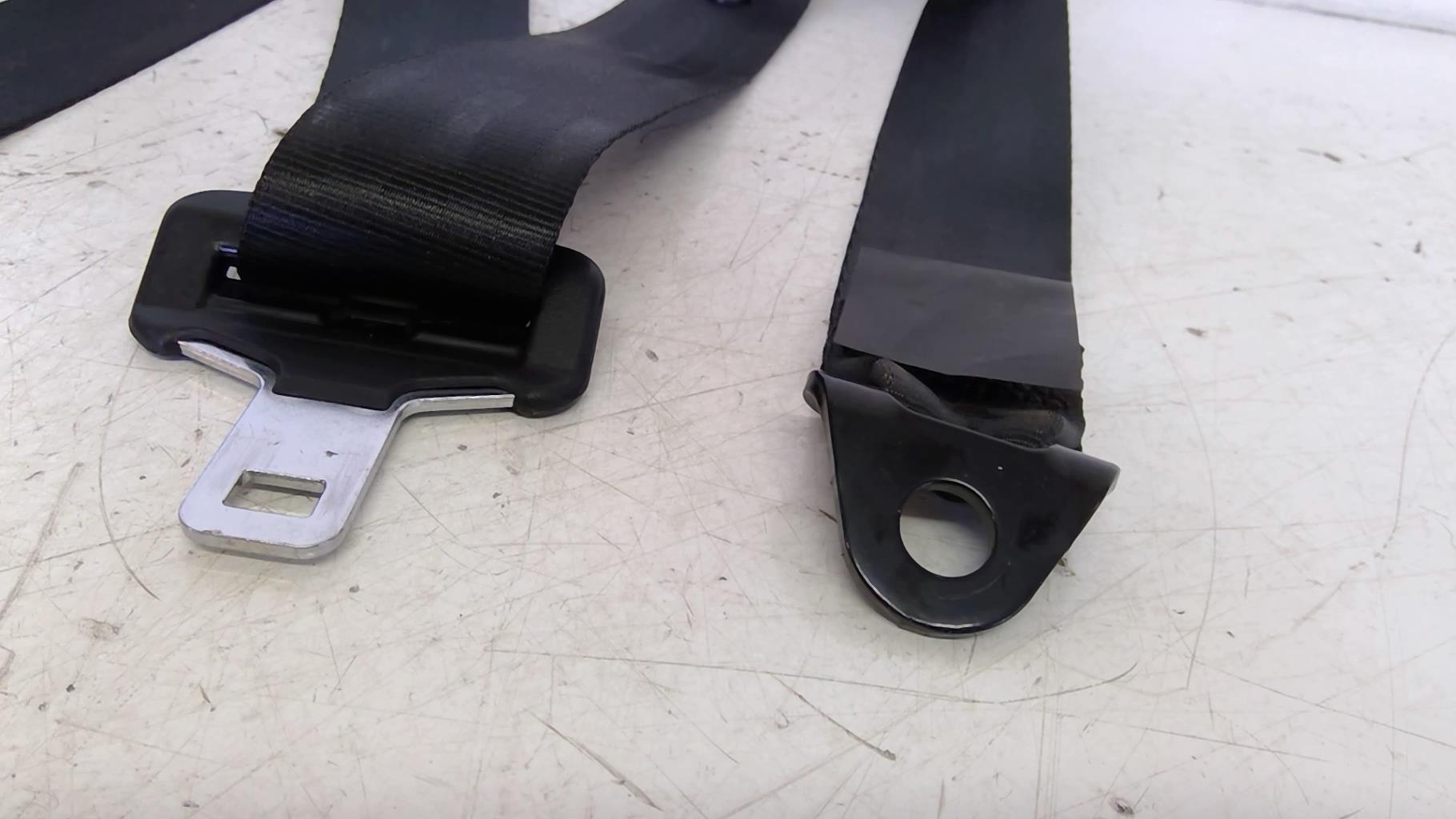 Cintura di sicurezza posteriore destra CITROEN C5 2 BREAK Diésel - 1