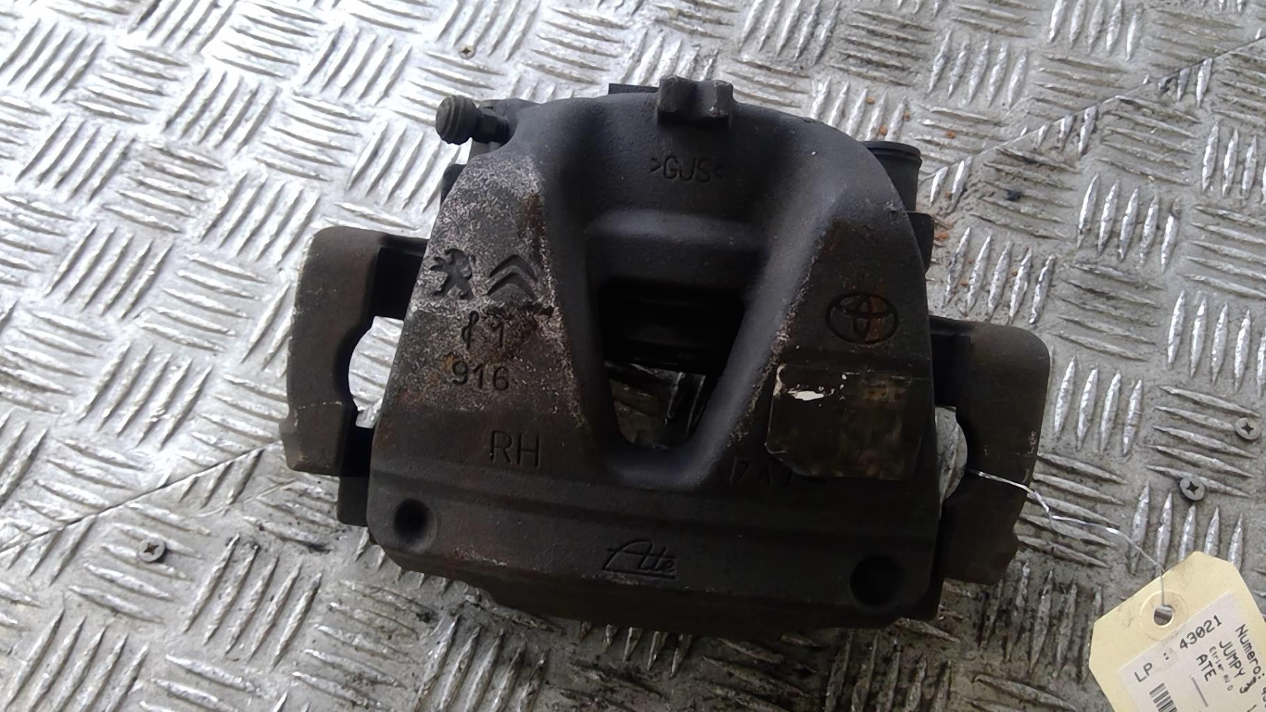Etrier avant droit (freinage) CITROEN JUMPY 3 M PHASE 1 Diesel - 1