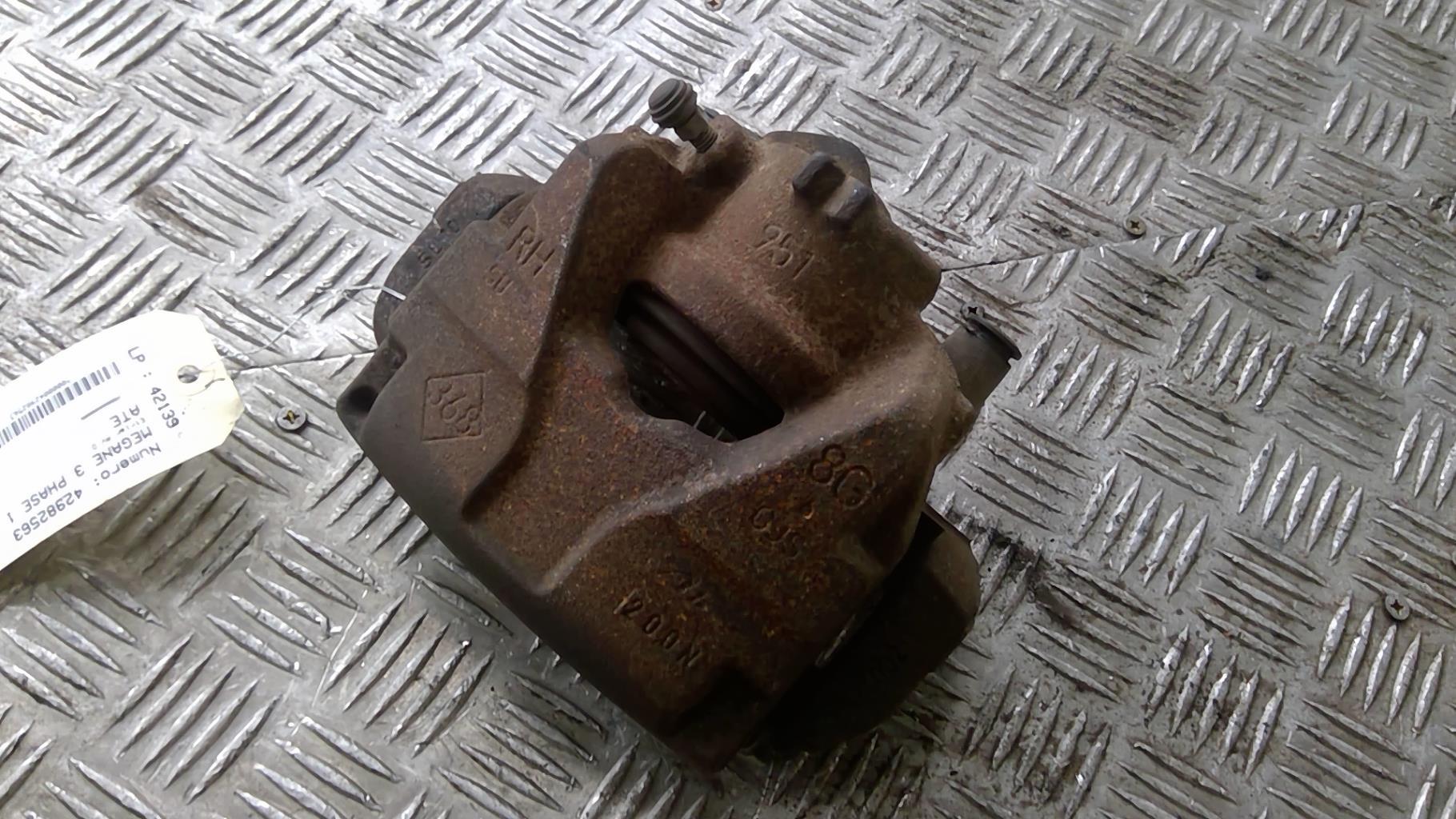 Pinza freni anteriore destra RENAULT MEGANE 3 PHASE 1 COUPE Diésel - 1