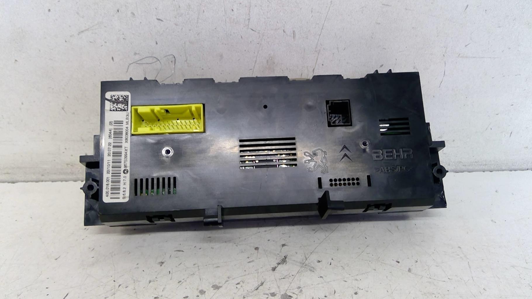 Commande chauffage CITROEN C3 2 PHASE 1 Essence - 1