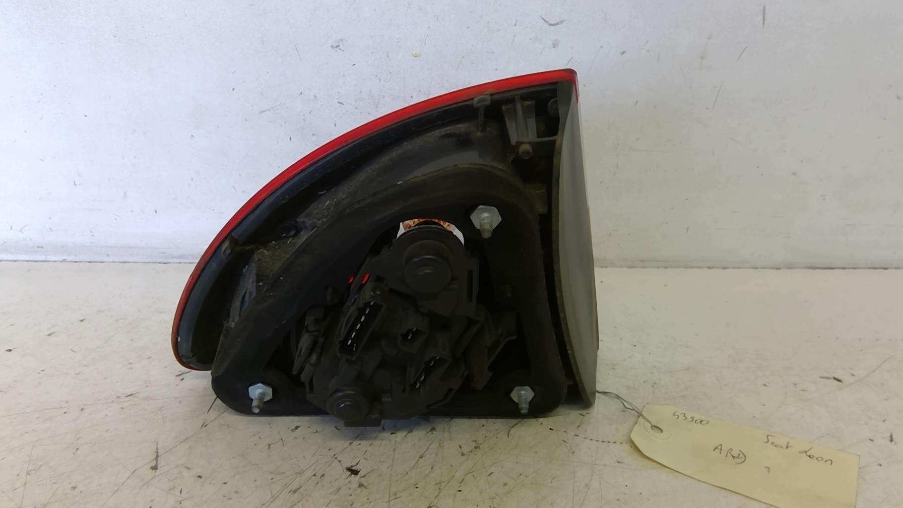 Fanale posteriore principale destro (luci) SEAT LEON 1 Diésel - 1