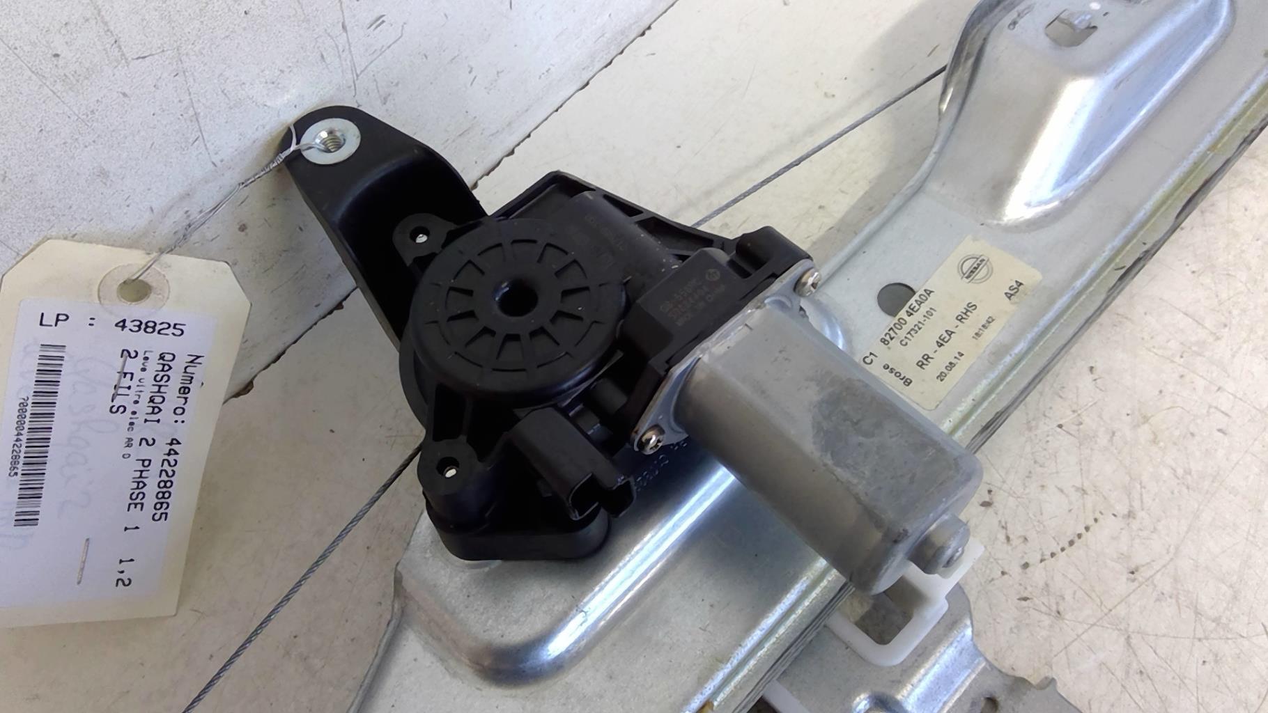 Alzacristalli elettrico posteriore destro NISSAN QASHQAI 2 PHASE 1 Gasolina - 1