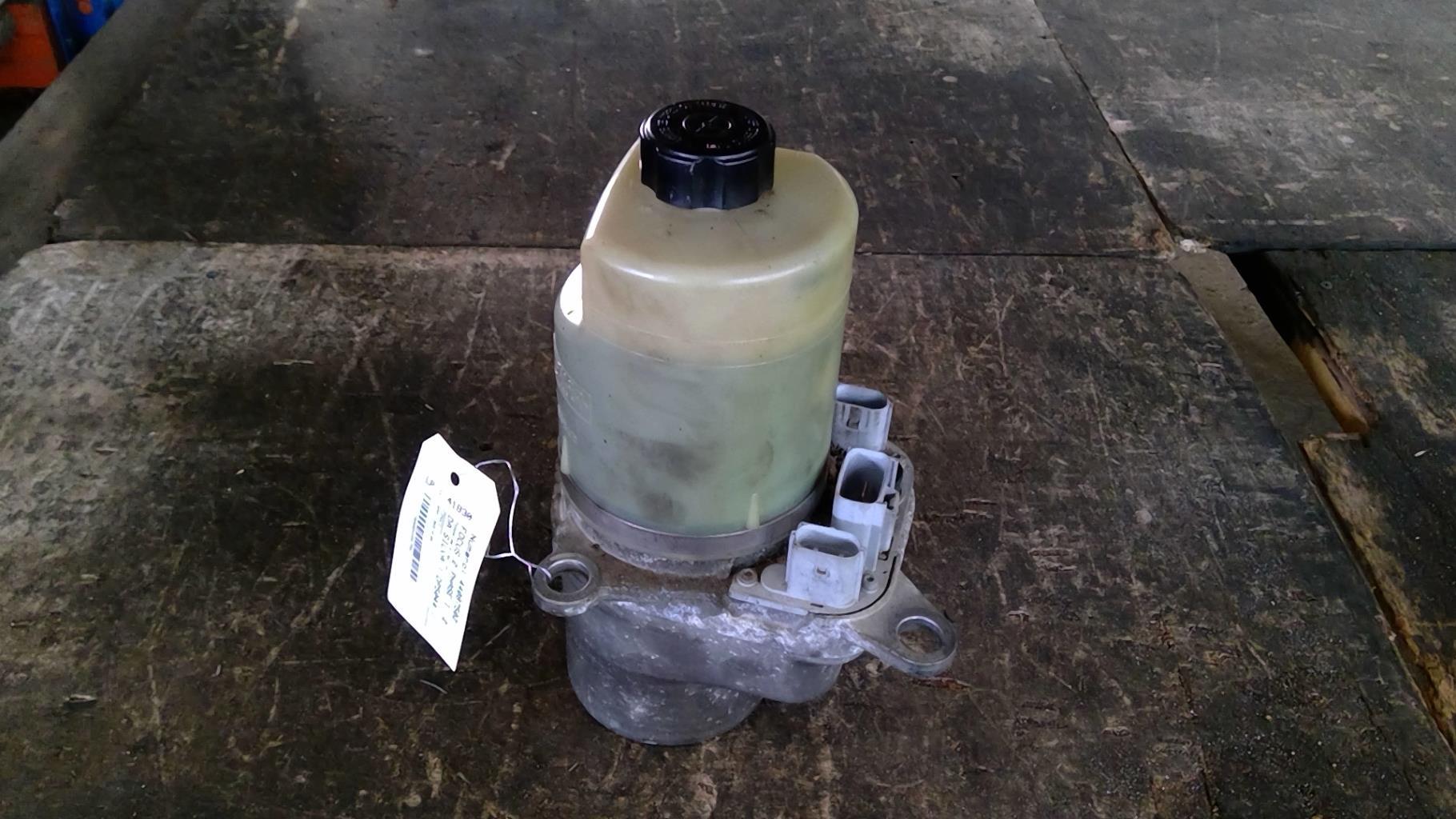 Pompe de direction FORD FOCUS 2 PHASE 1 Diesel - 1
