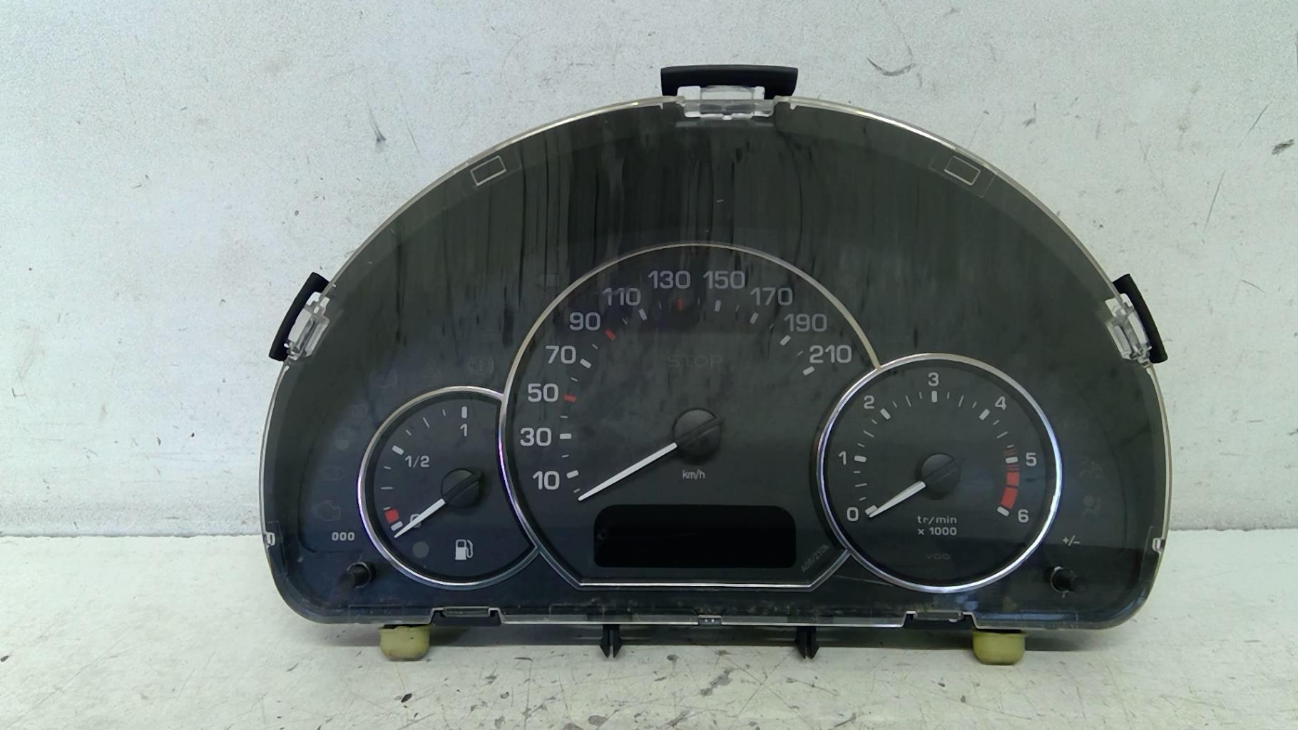 Compteur PEUGEOT 1007 Diesel - 1
