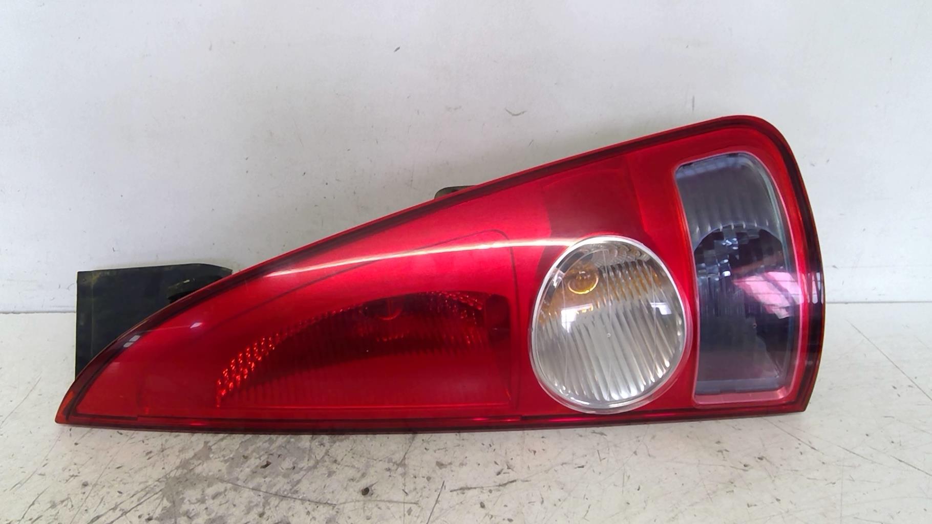 Fanale posteriore principale destro (luci) RENAULT ESPACE 4 PHASE 1 Diésel - 1