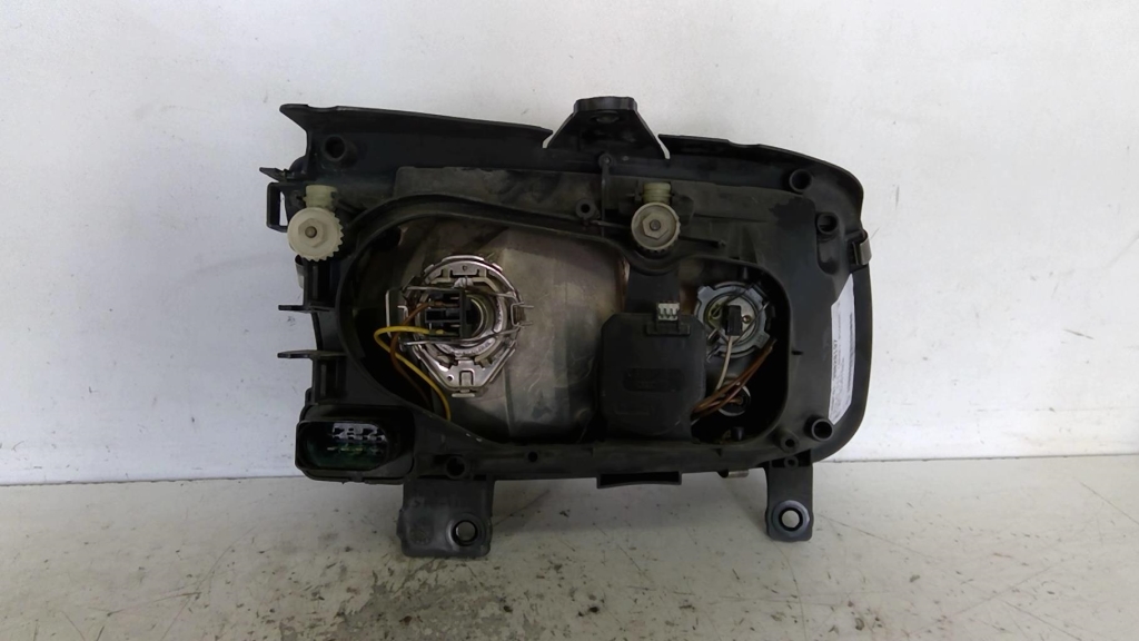 Gruppo ottico anteriore principale sinistro (luci)(faro) VOLKSWAGEN POLO 3 PHASE 2 Diésel - 1