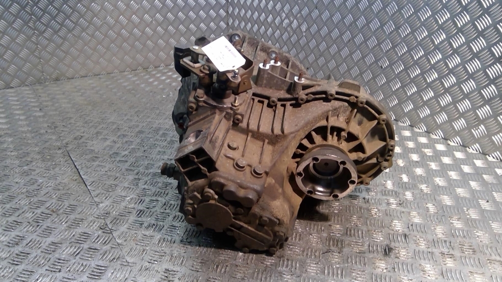 Boite de vitesses MERCEDES VITO 638 Diesel - 1