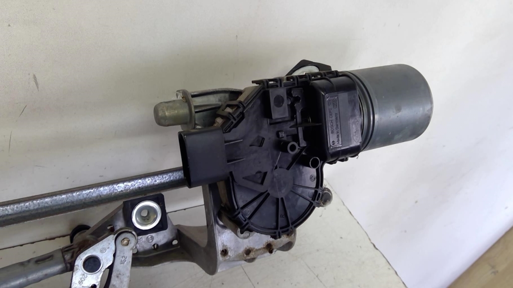 Motore tergicristallo anteriore FORD C-MAX 1 PHASE 1 Diésel - 1