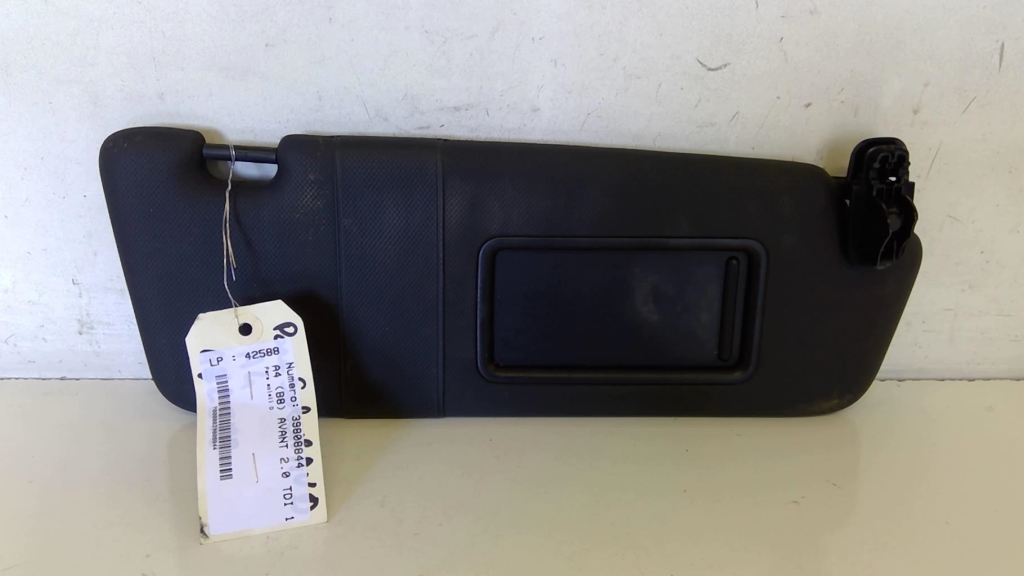 Pare soleil droit AUDI A4 3 AVANT PHASE 1 BREAK Diesel - 1