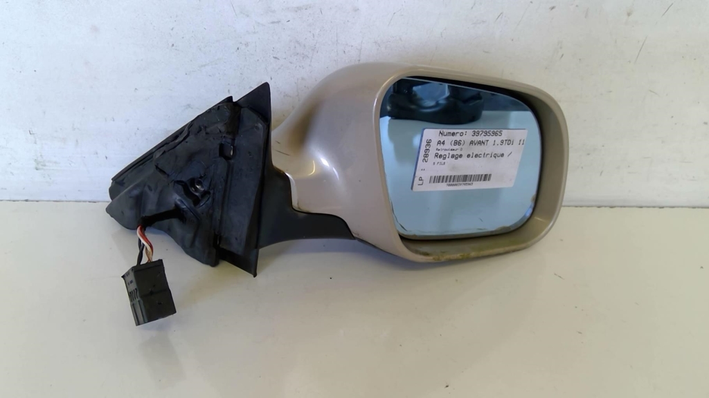 Retrovisor derecho AUDI A4 1 AVANT PHASE 2 BREAK Diésel - 1