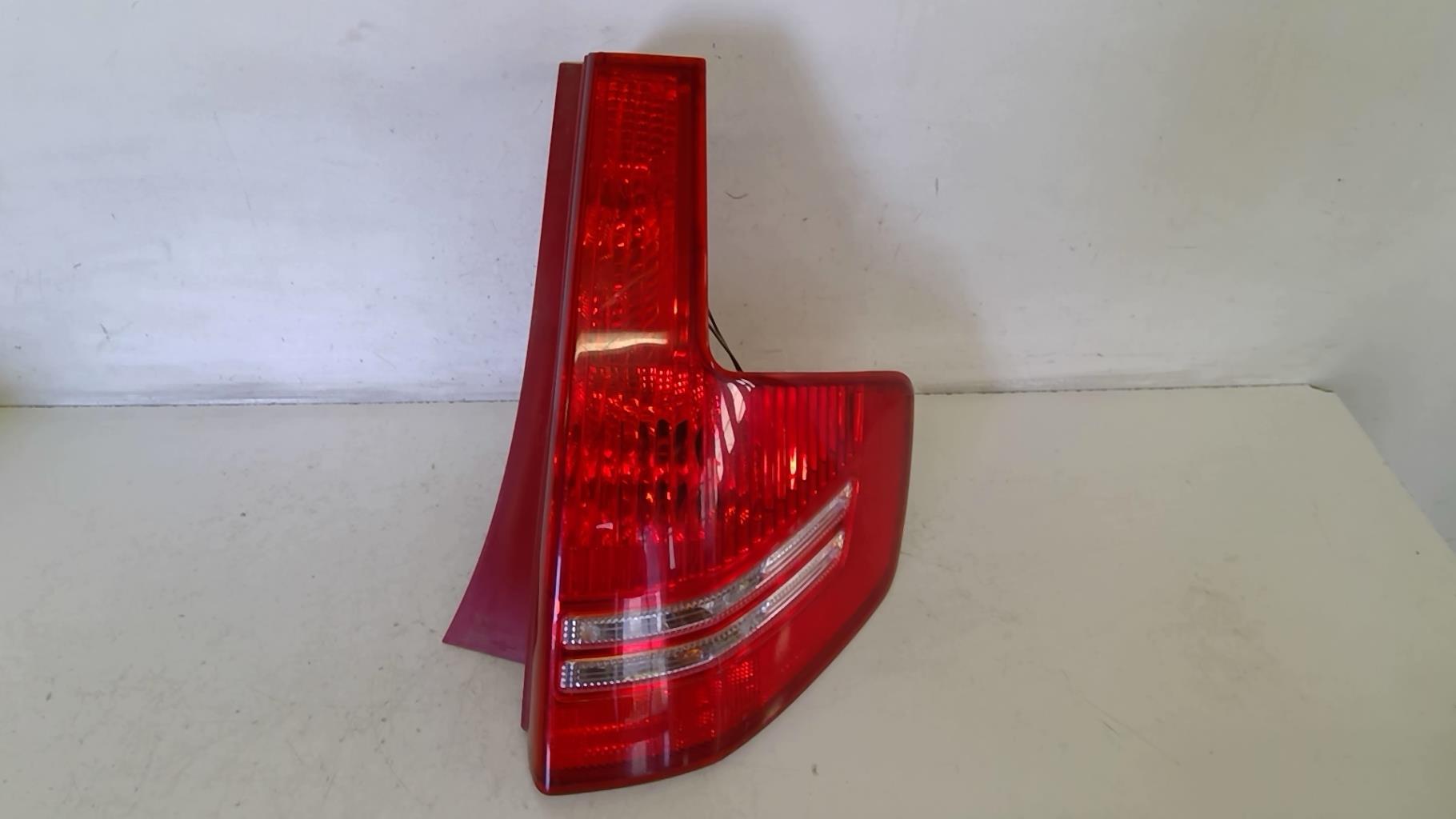 Fanale posteriore principale destro (luci) CITROEN C4 1 PHASE 2 Diésel - 1