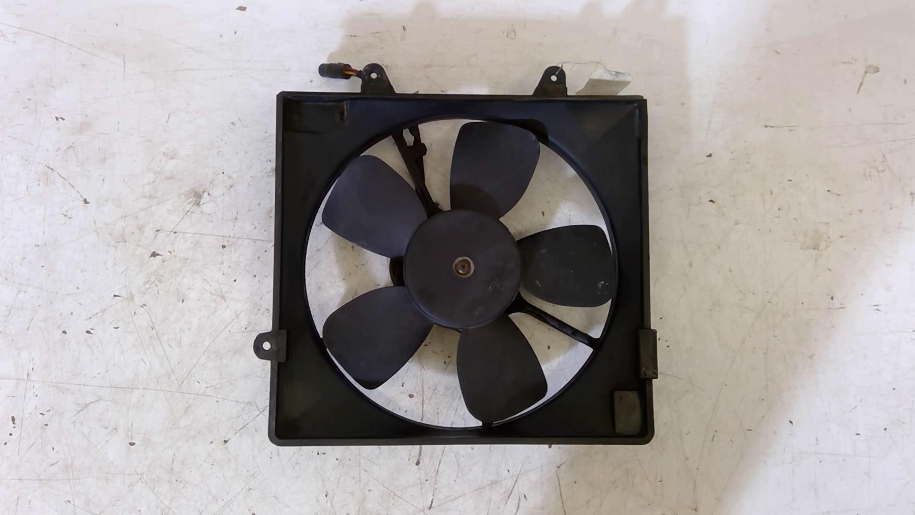 Motoventilatore radiatore KIA CARNIVAL 1 Diésel - 1