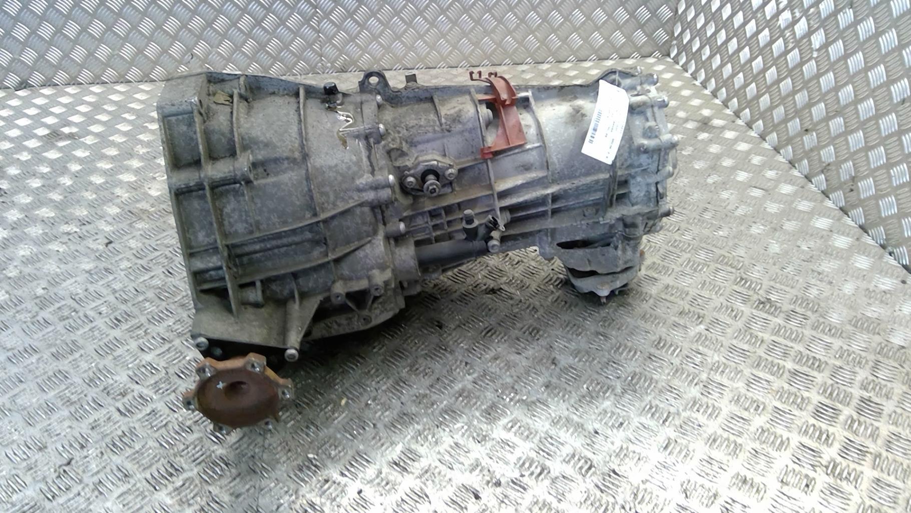 Boite de vitesses AUDI A4 3 AVANT PHASE 1 BREAK Diesel - 1