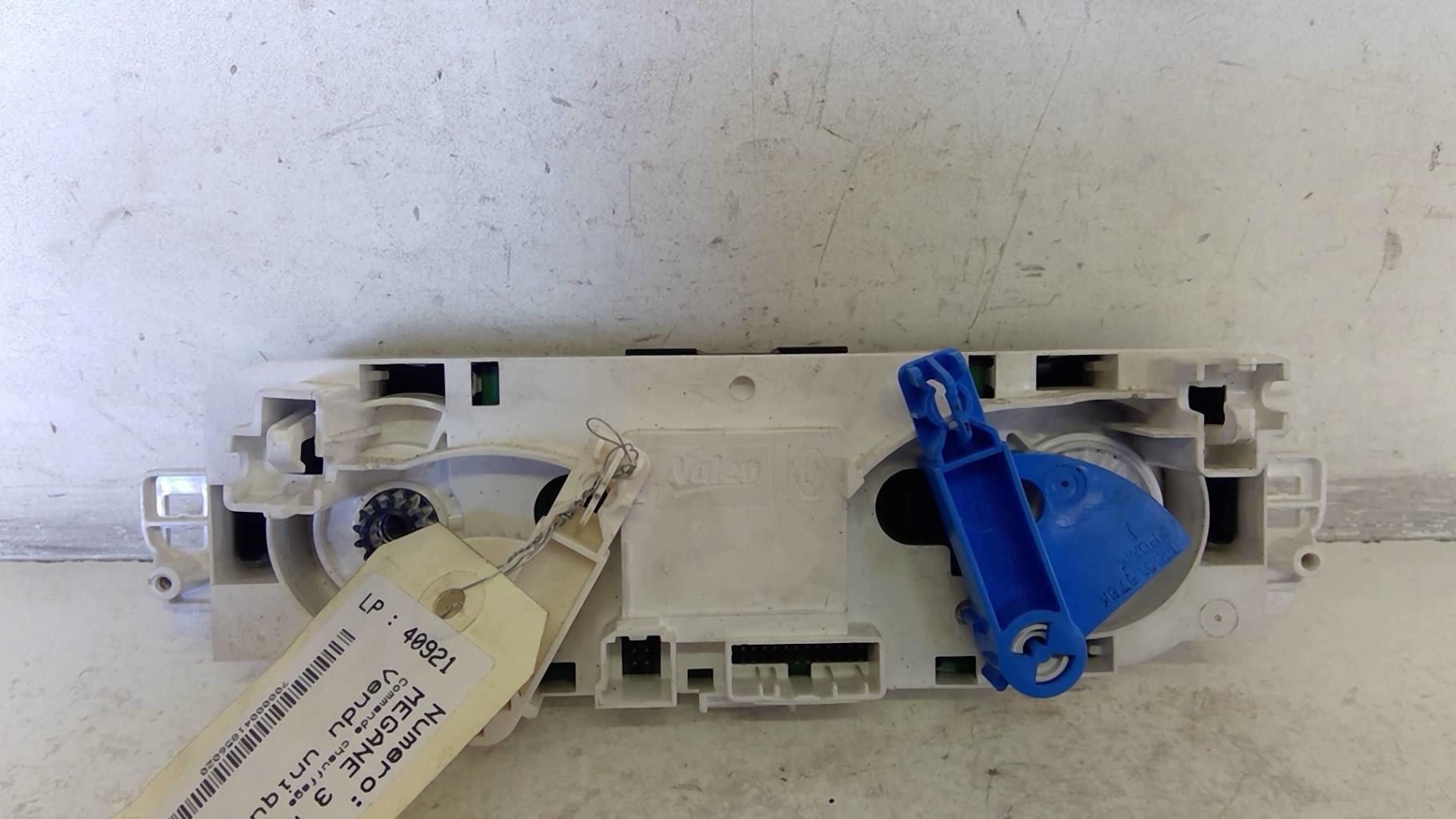 Commande chauffage RENAULT MEGANE 3 PHASE 1 Diesel - 1
