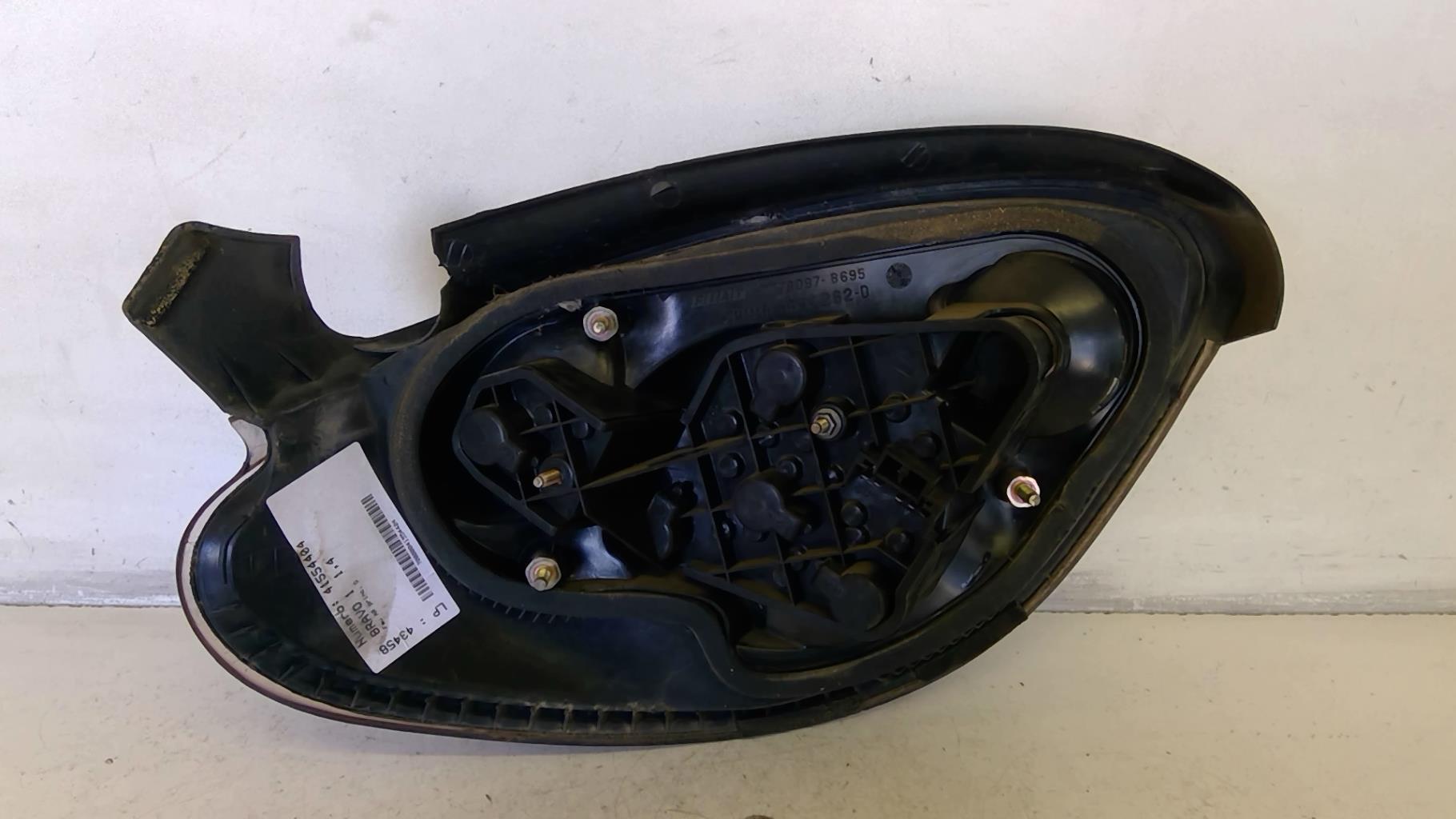 Fanale posteriore principale destro (luci) FIAT BRAVO 1 Gasolina - 1