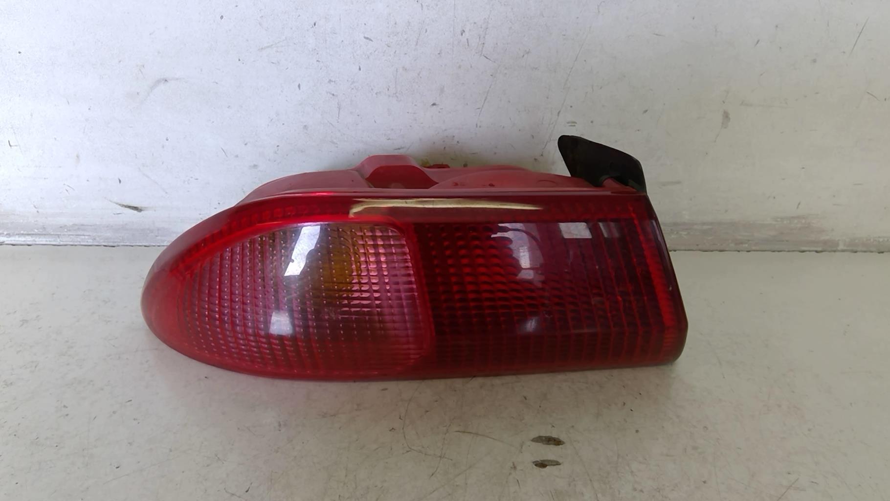 Fanale posteriore principale sinistro (luci) ALFA ROMEO 156 PHASE 2 BREAK Diésel - 1