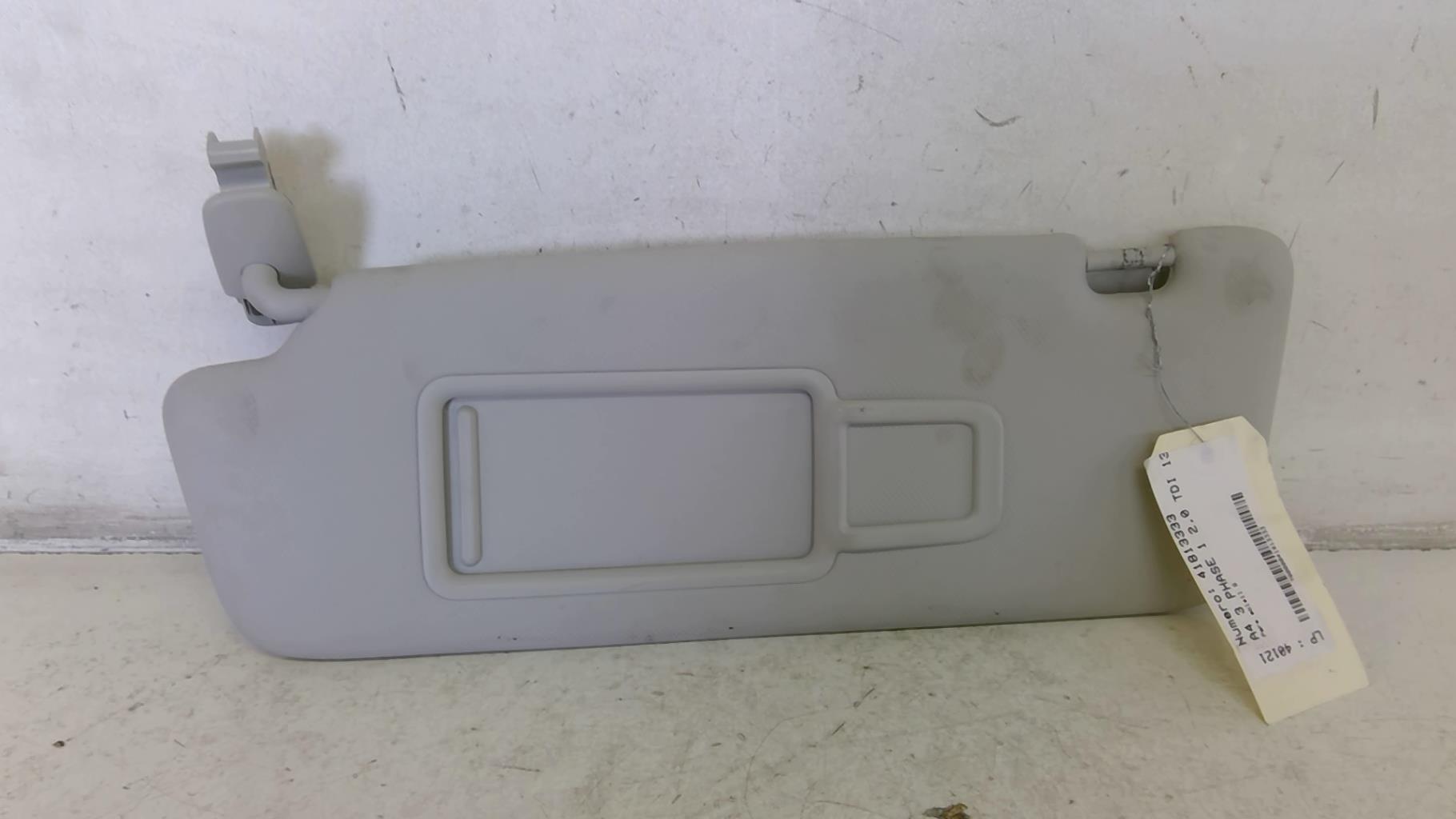 Visiera parasole sinistra AUDI A4 3 PHASE 1 Diésel - 1