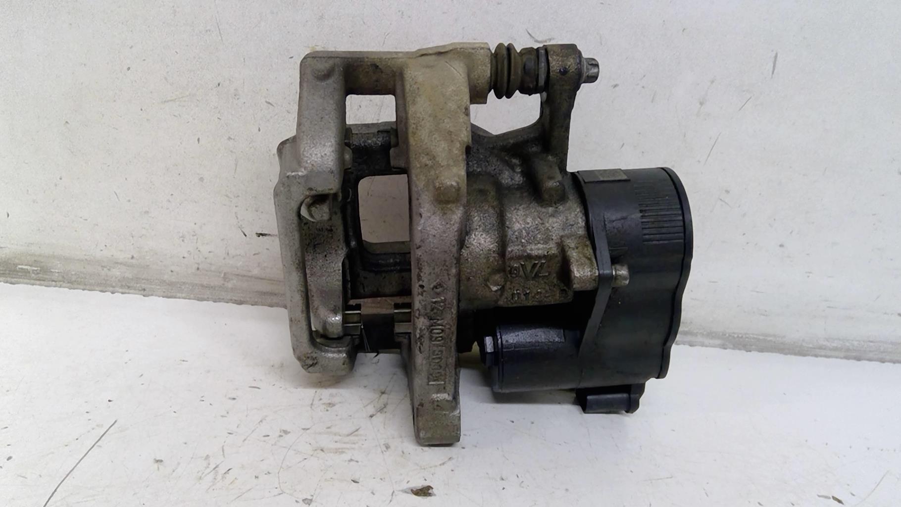 Pinza freni posteriore sinistra CITROEN C5 AIRCROSS PHASE 1 Diésel - 1