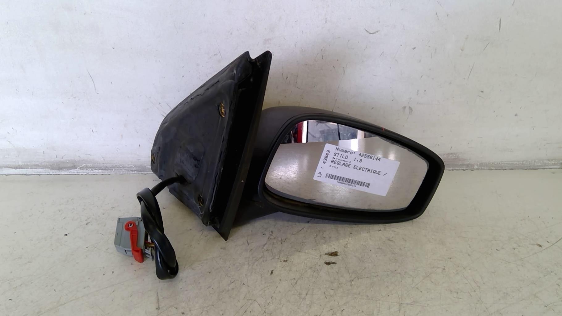 Retrovisor derecho FIAT STILO Diésel - 1