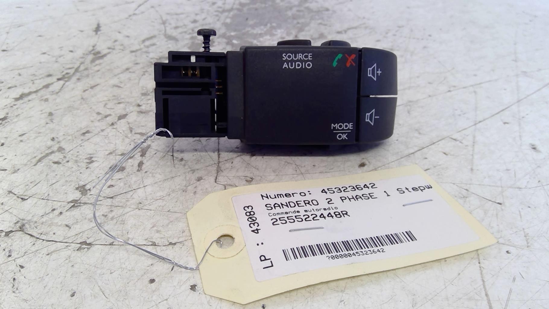 Commande autoradio DACIA SANDERO 2 PHASE 1 Essence - 1