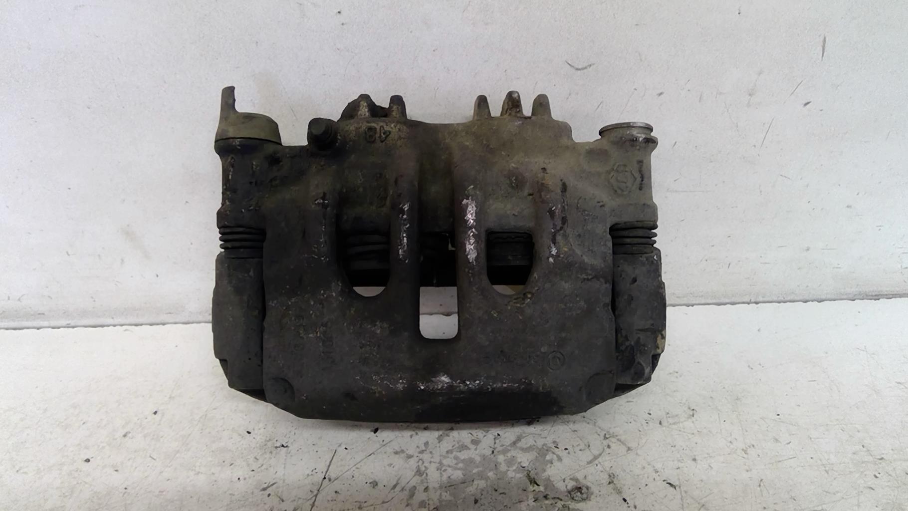 Etrier avant droit (freinage) RENAULT MASTER 3 PHASE 2  - 1