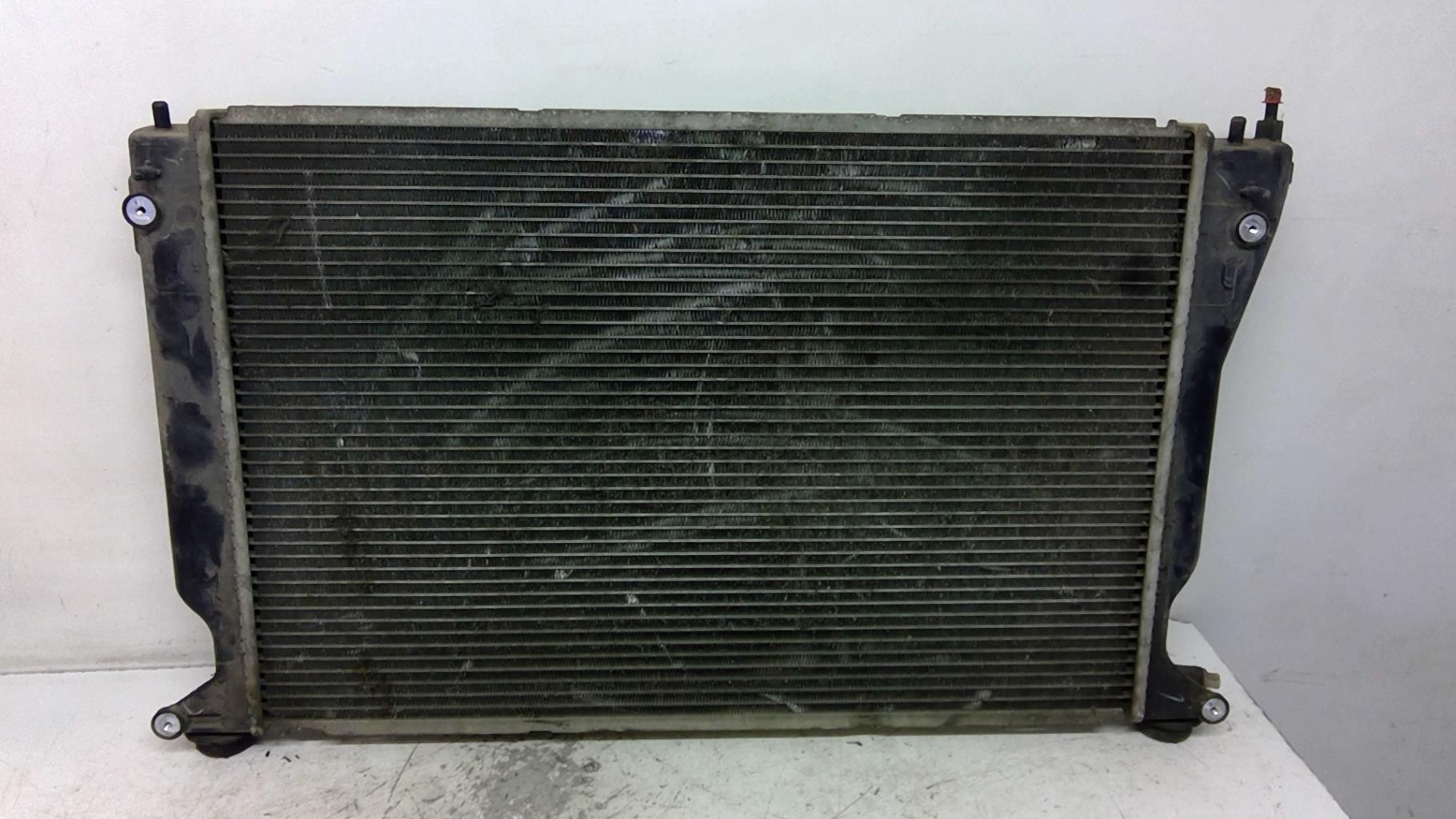 Radiateur eau TOYOTA COROLLA VERSO 2 PHASE 1 Diesel - 1