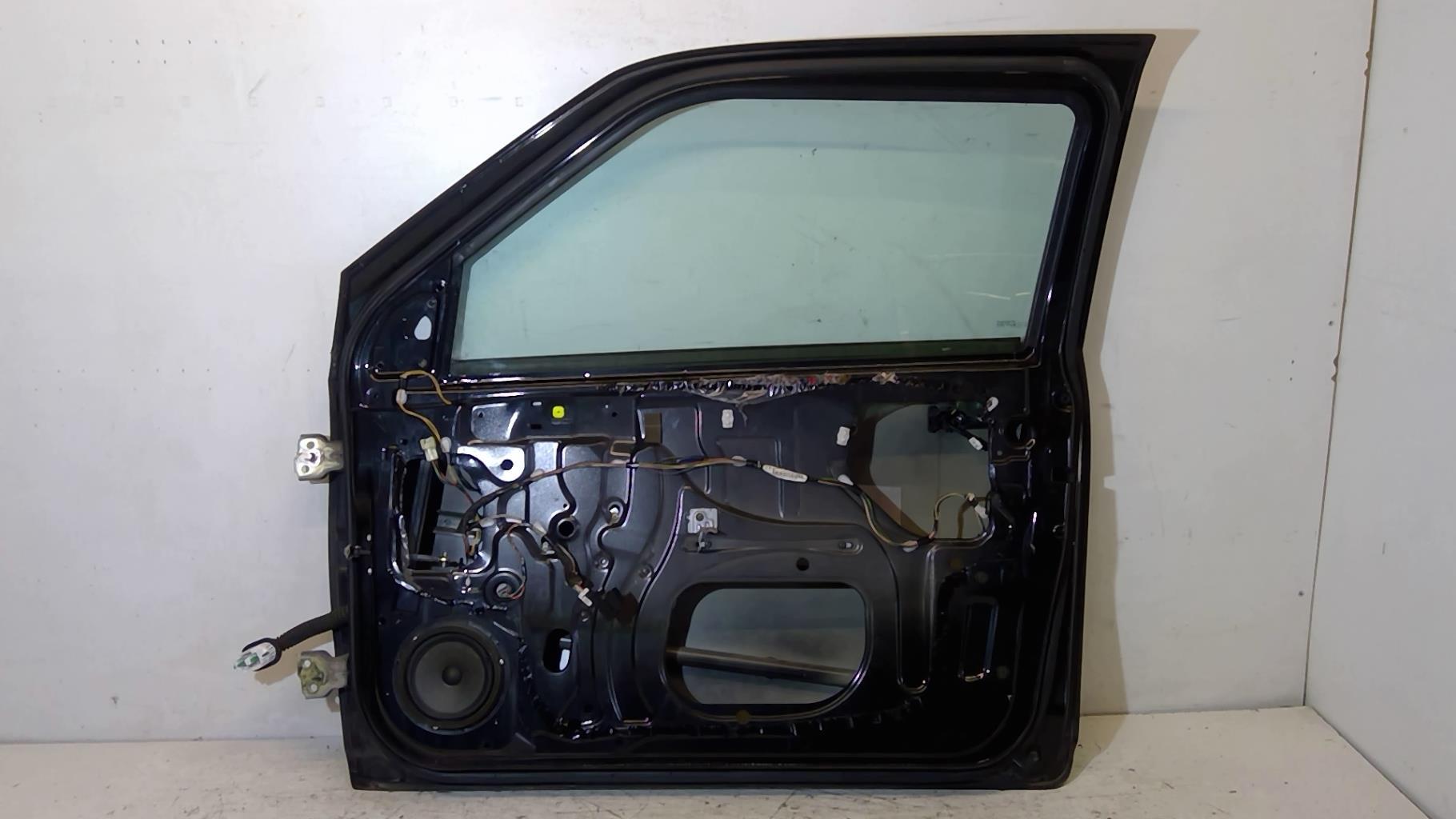 Porte avant droit SUZUKI SWIFT 3 Essence - 1