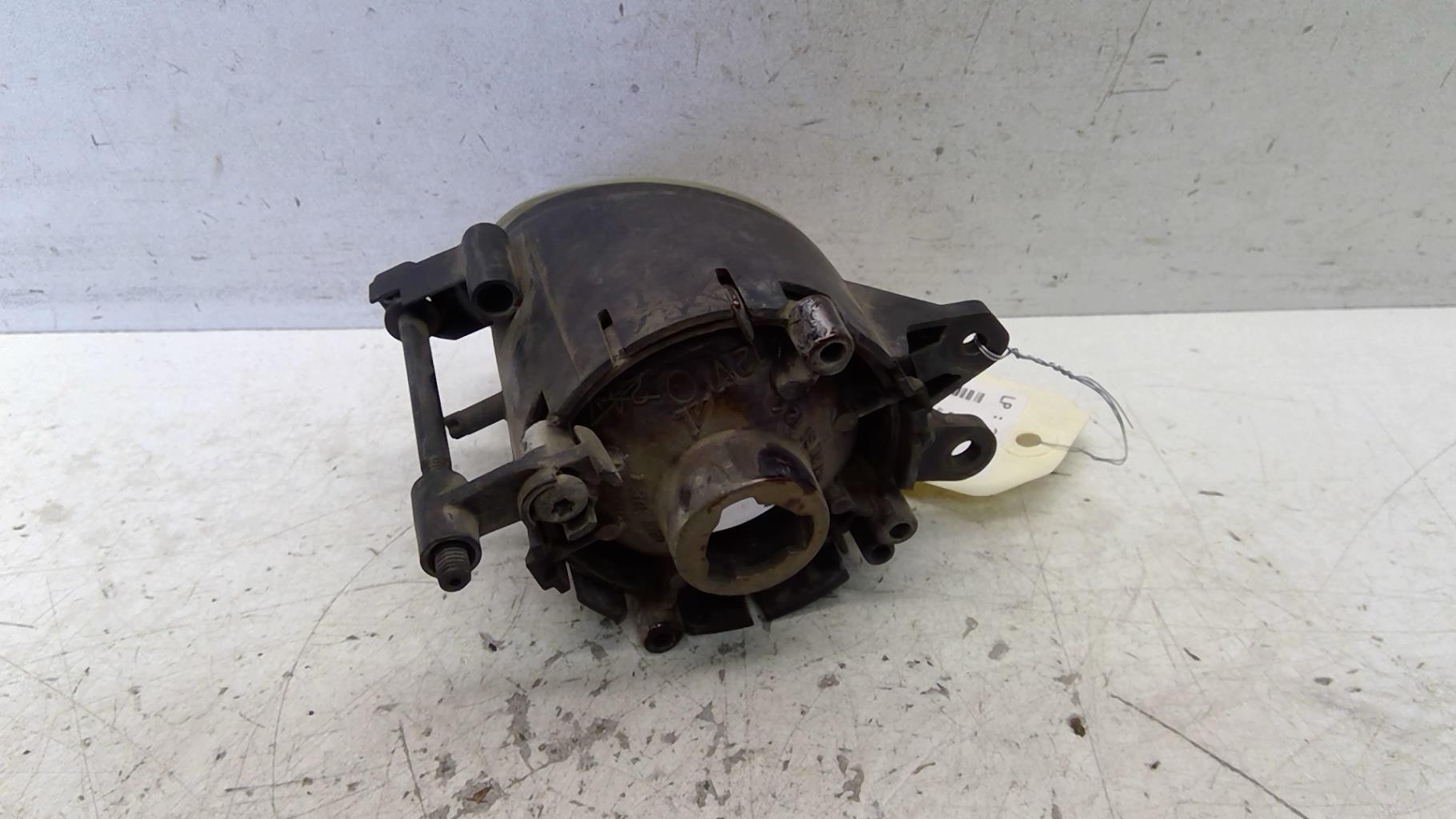 Fendinebbia sinistro (luce) AUDI A4 2 AVANT PHASE 1 BREAK Diésel - 1