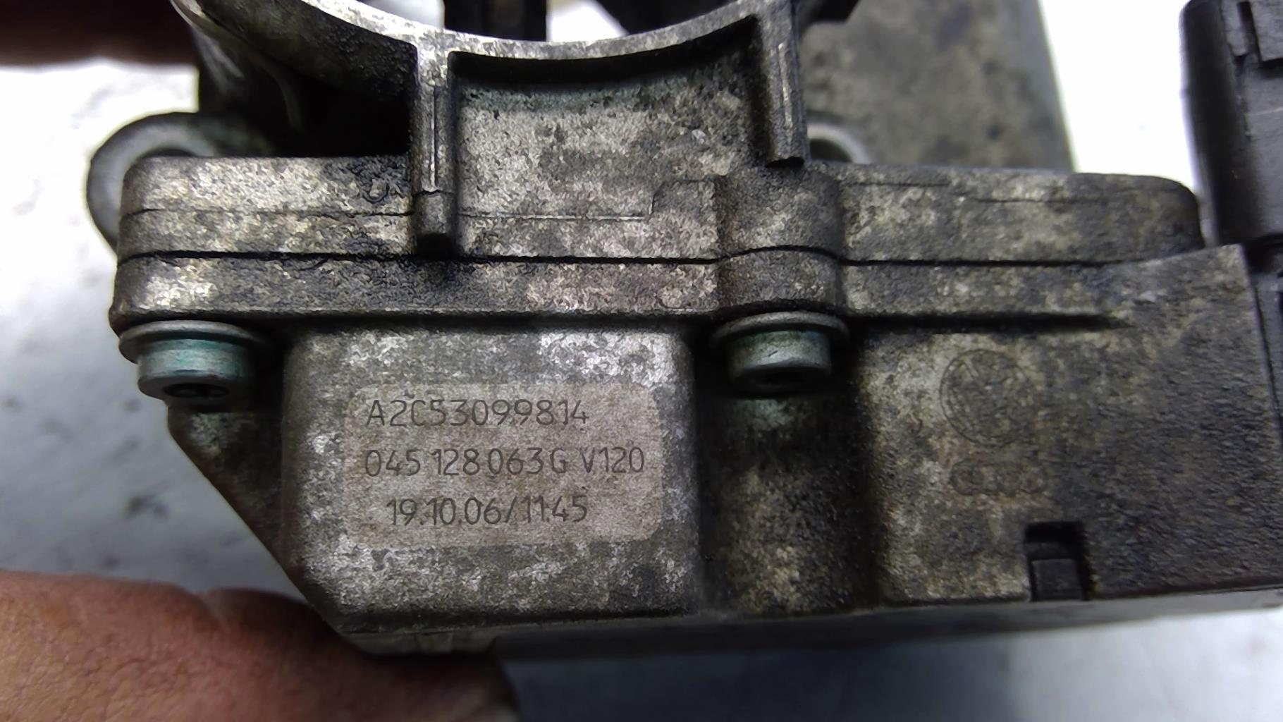 Corpo farfallato AUDI A4 2  - 1