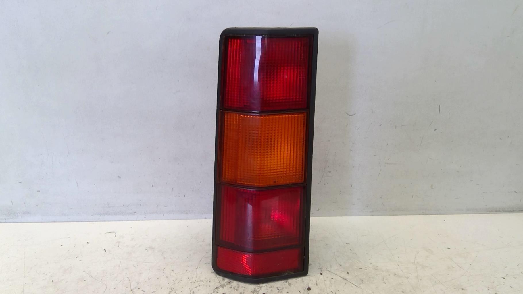 Fanale posteriore principale sinistro (luci) RENAULT EXPRESS PHASE 1 Gasolina - 1
