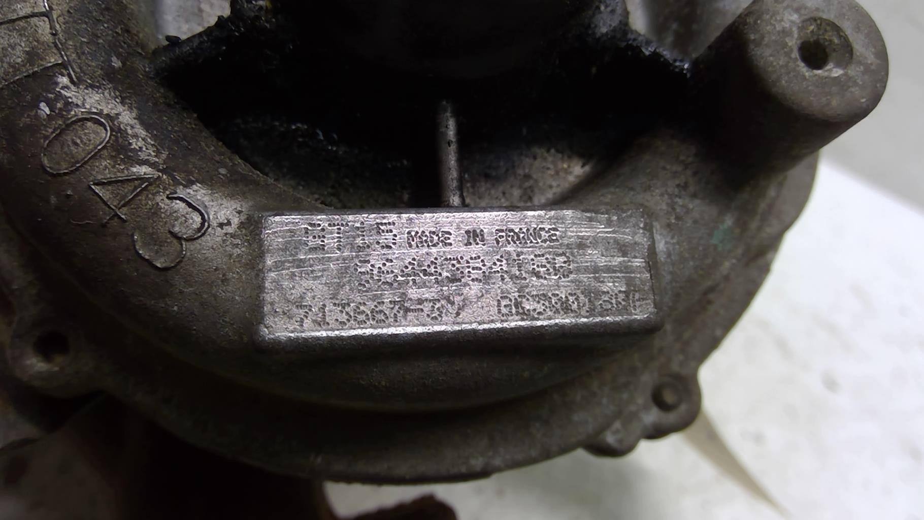 Turbo CITROEN C8 Diesel - 1