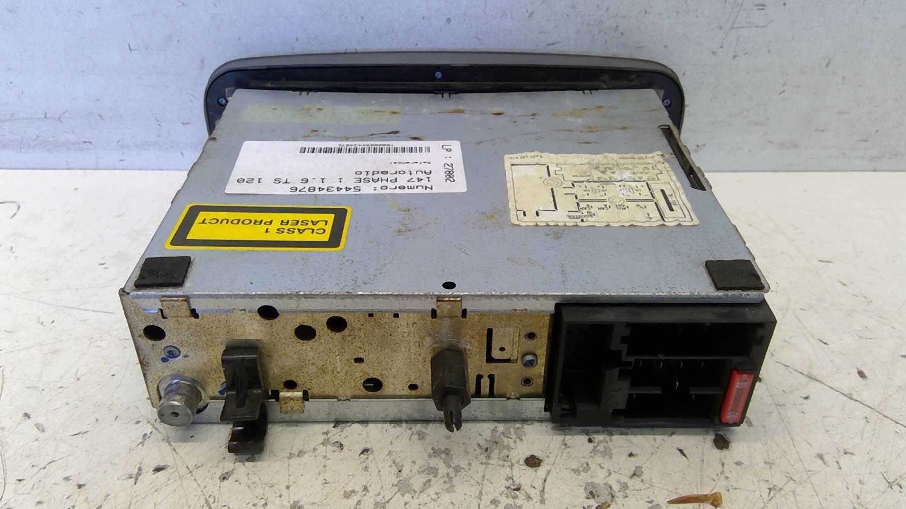 Autoradio ALFA ROMEO 147 PHASE 1 Essence - 1