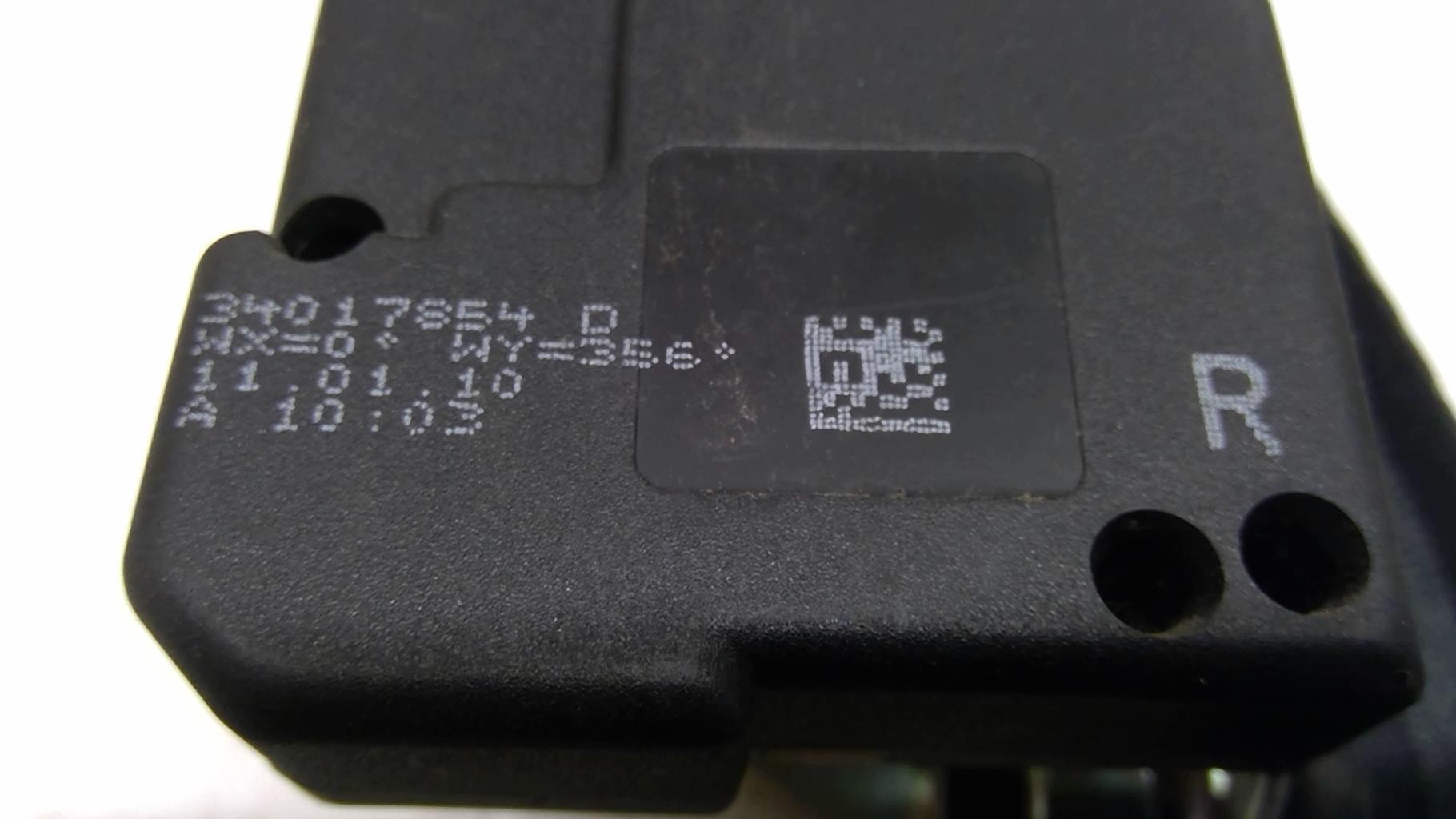 Cintura di sicurezza anteriore destra FORD FOCUS 2 PHASE 2 BREAK Diésel - 1